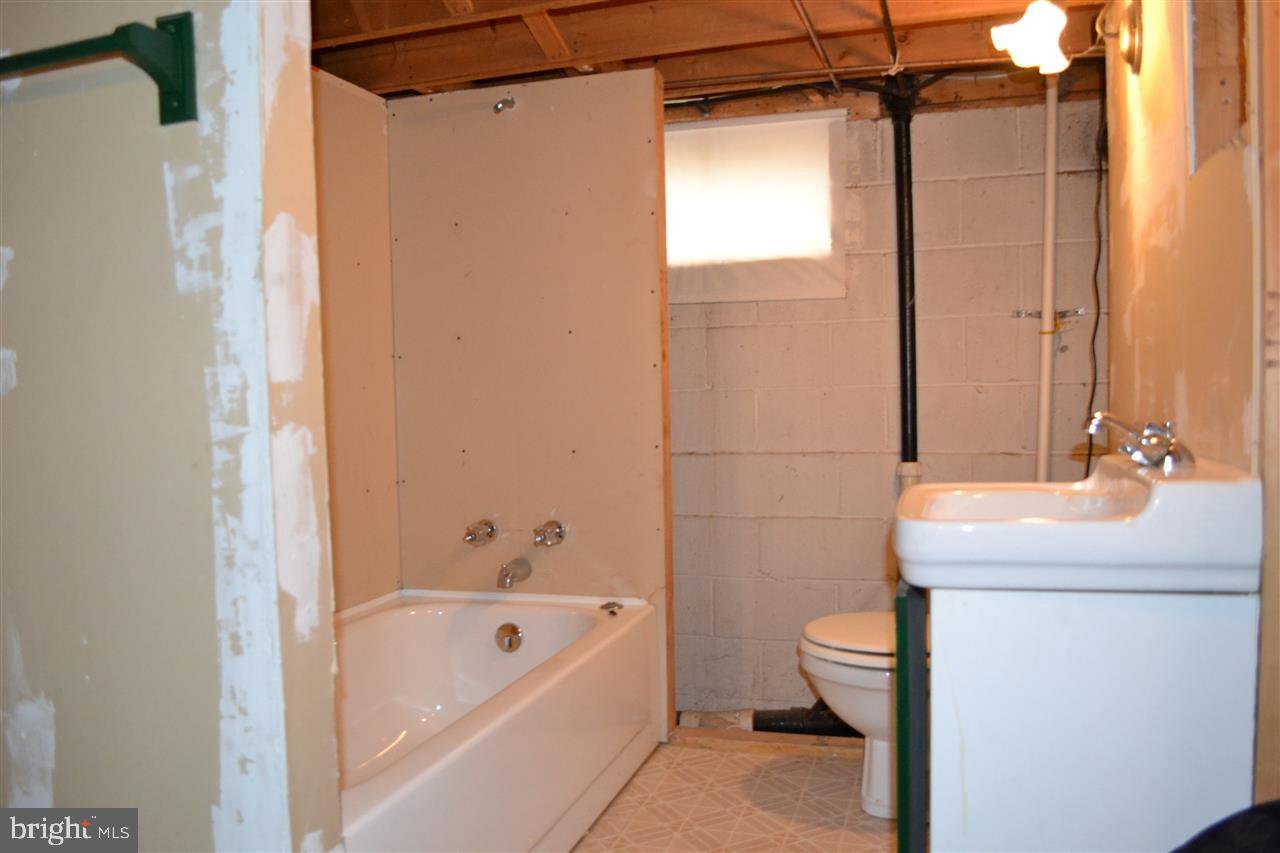 SOUTHERN FARMS - Residential