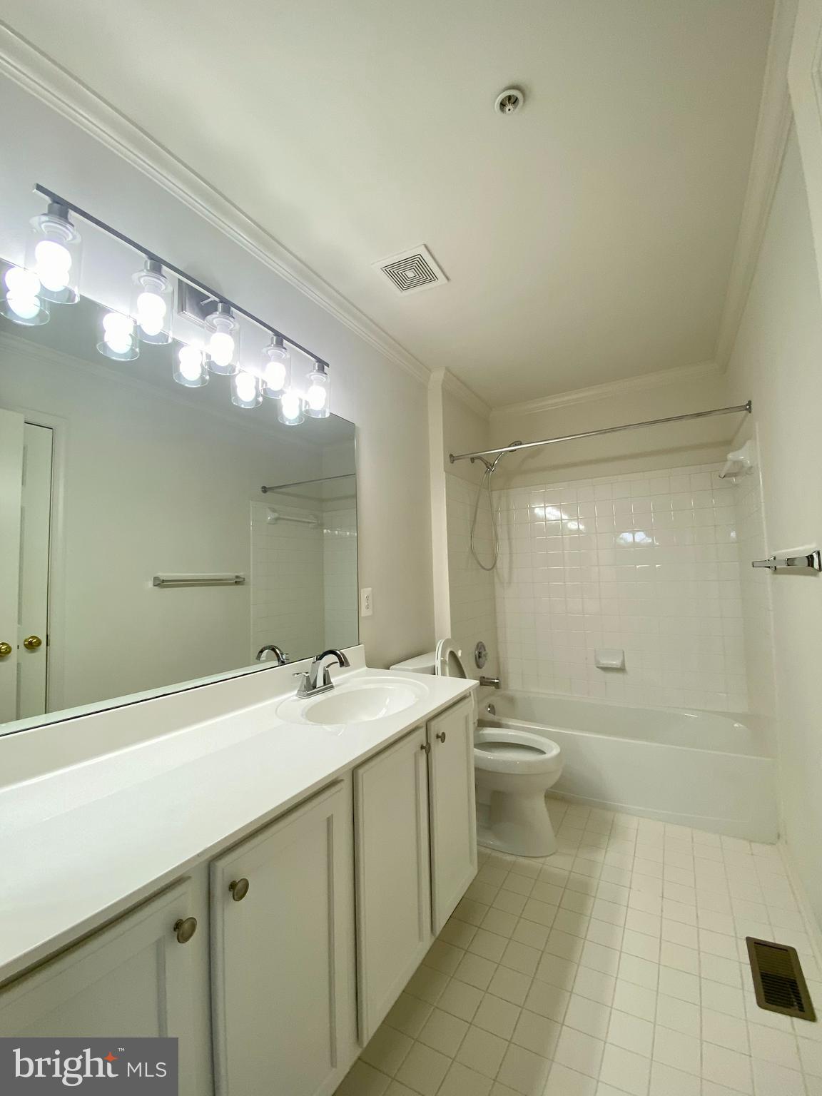 GWYNN PARK - Residential