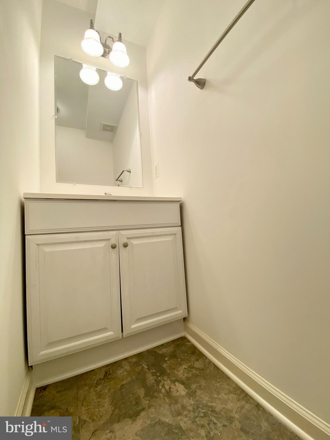 GWYNN PARK - Residential