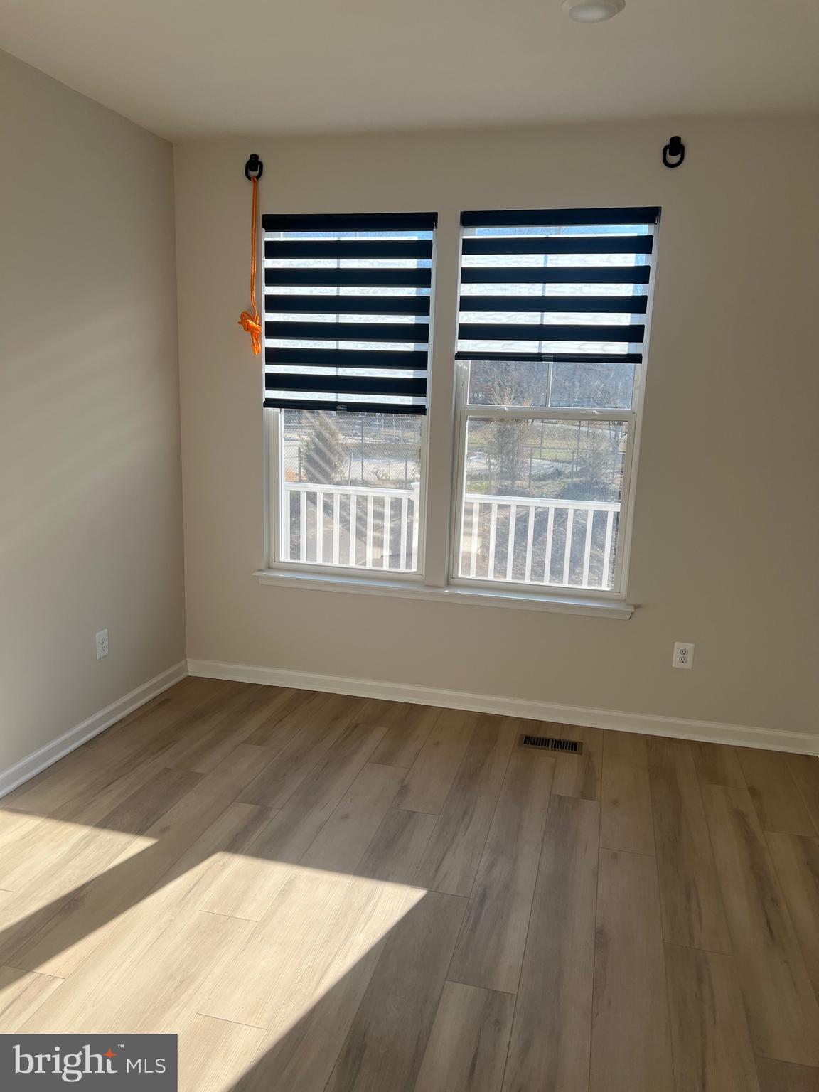 ADELPHI - Residential Lease