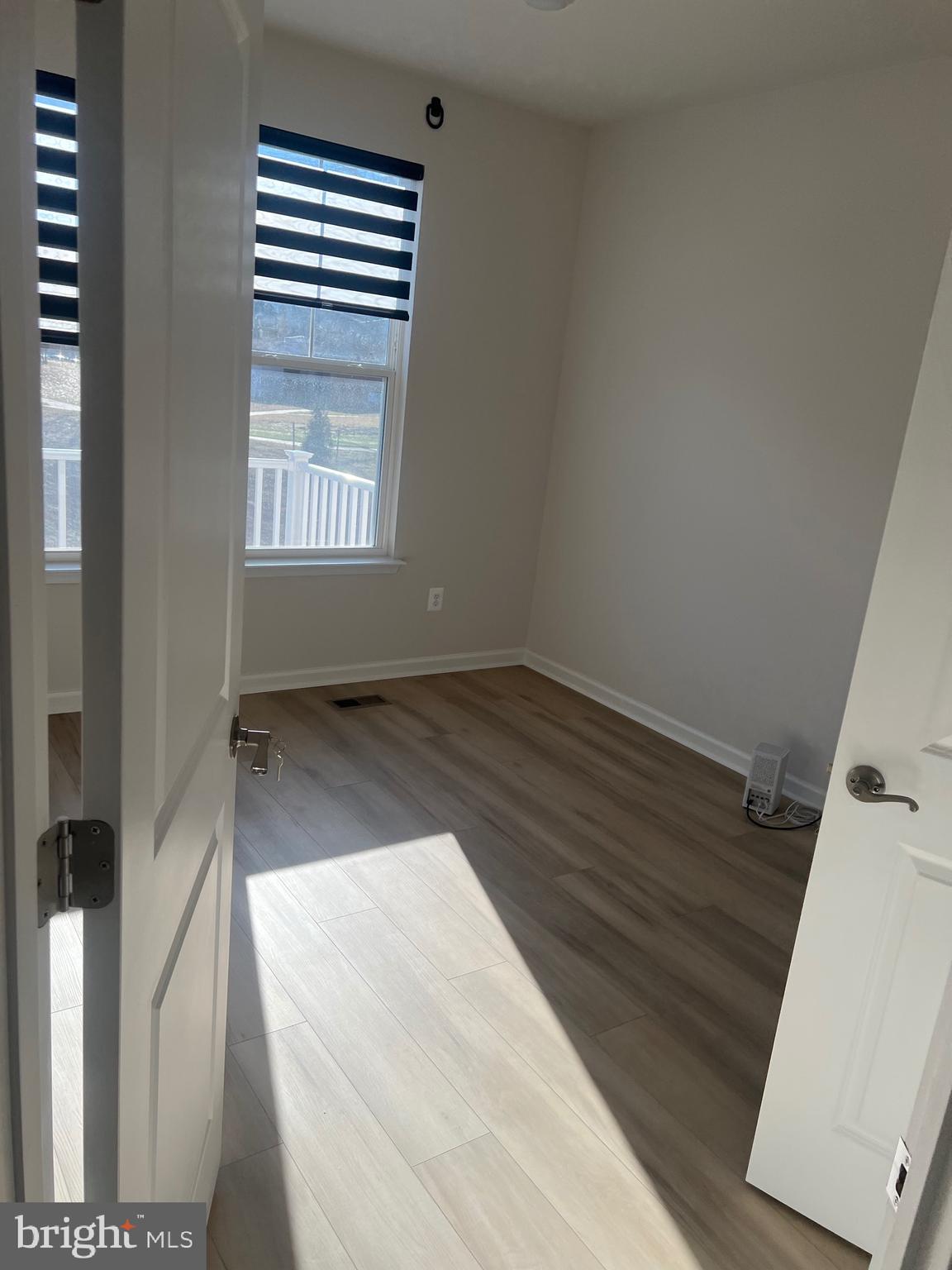 ADELPHI - Residential Lease