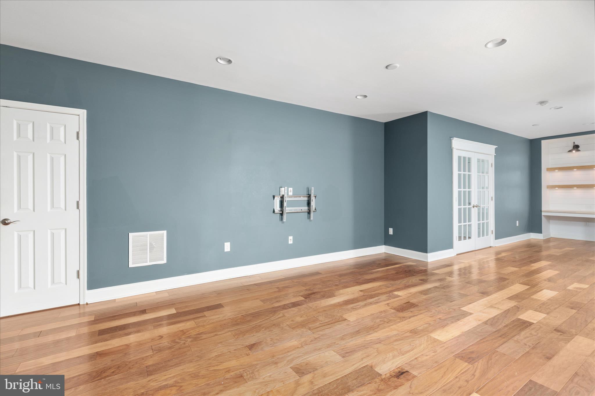 DOMINION VALLEY COUNTRY CLUB - Residential