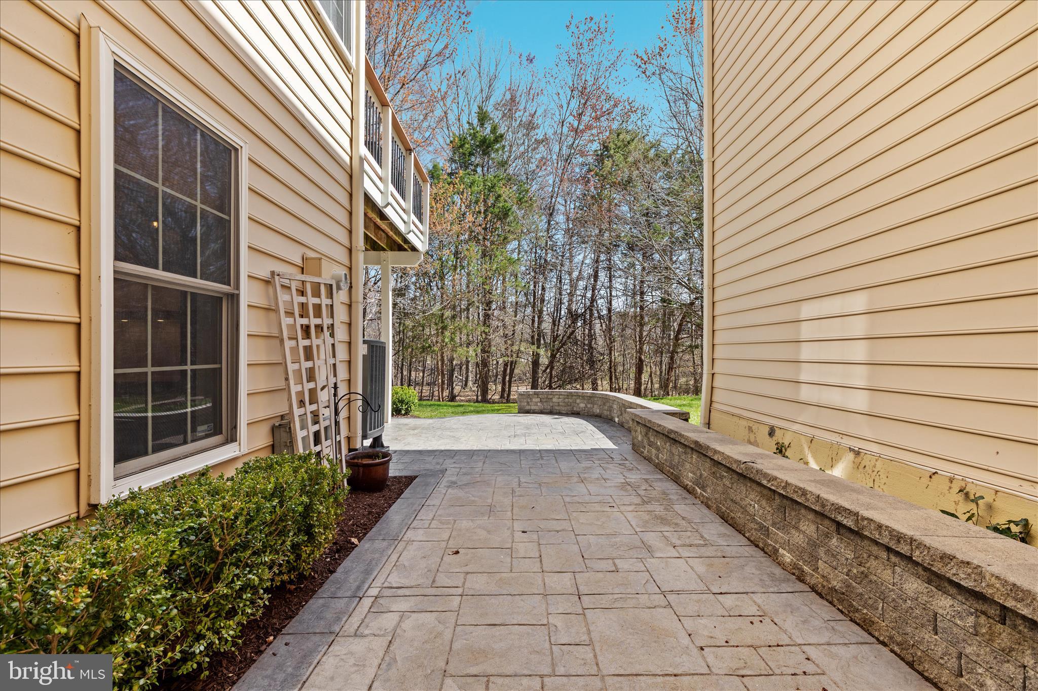 DOMINION VALLEY COUNTRY CLUB - Residential