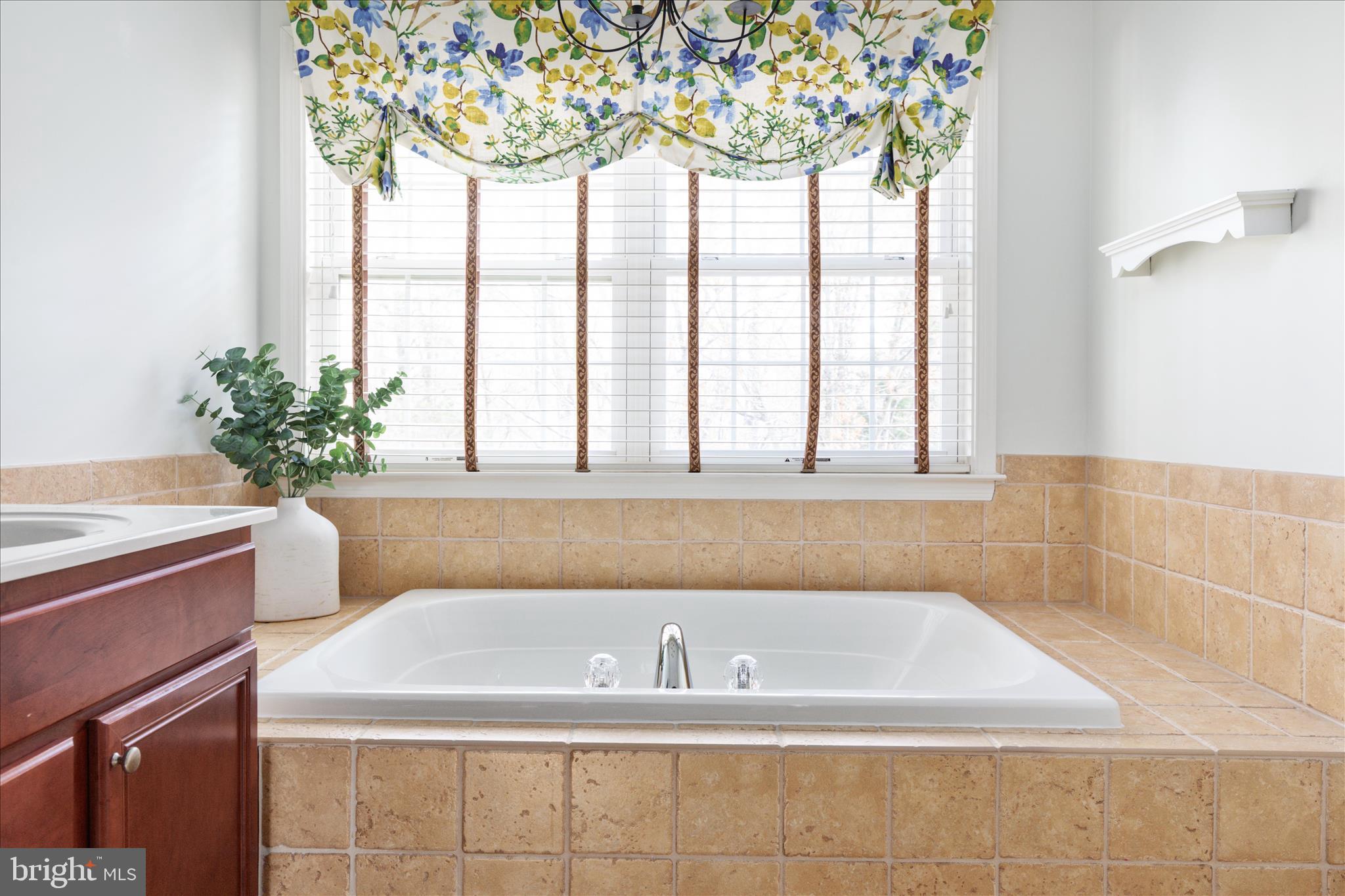 DOMINION VALLEY COUNTRY CLUB - Residential