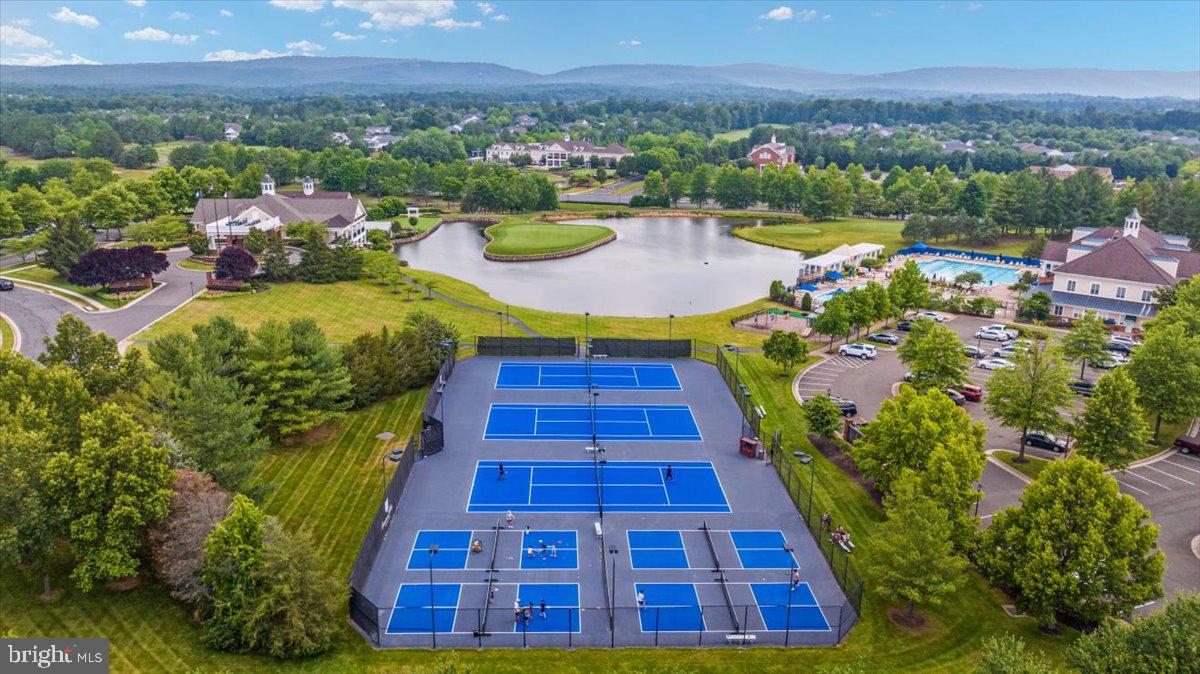 DOMINION VALLEY COUNTRY CLUB - Residential