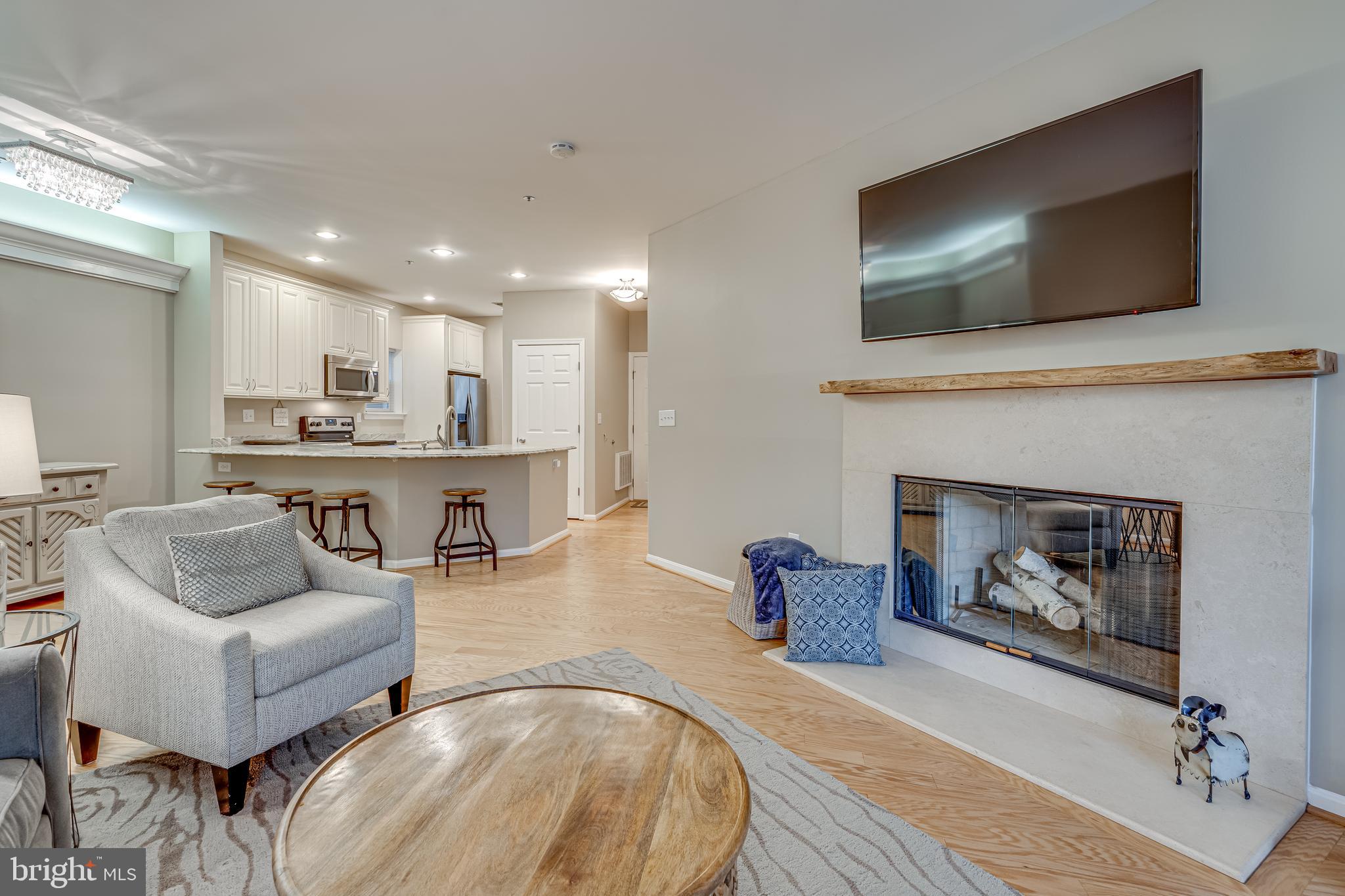 SOLOMONS LANDING - Residential