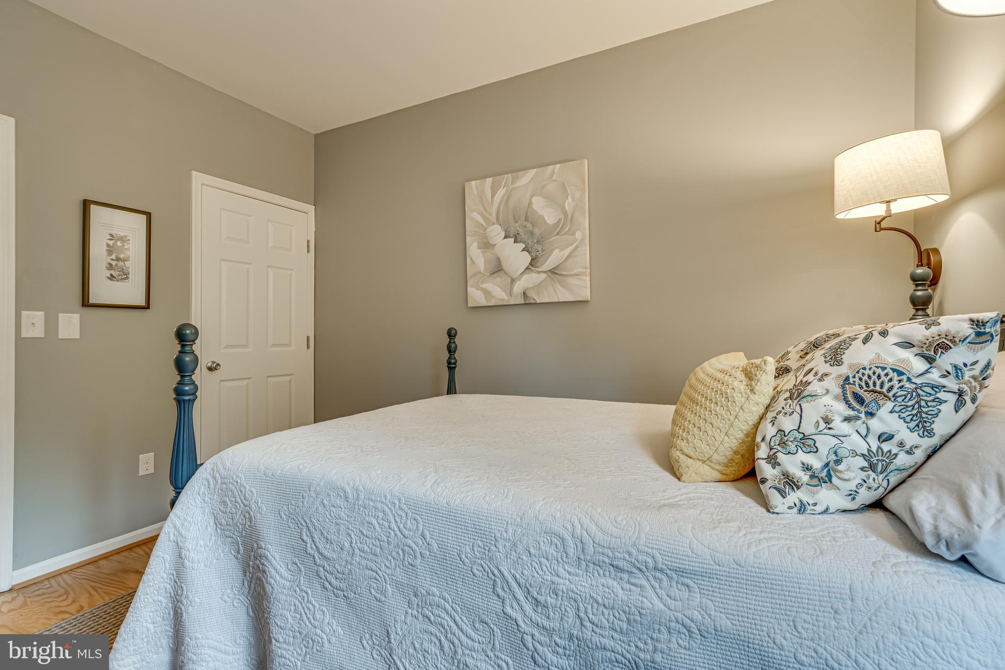 SOLOMONS LANDING - Residential