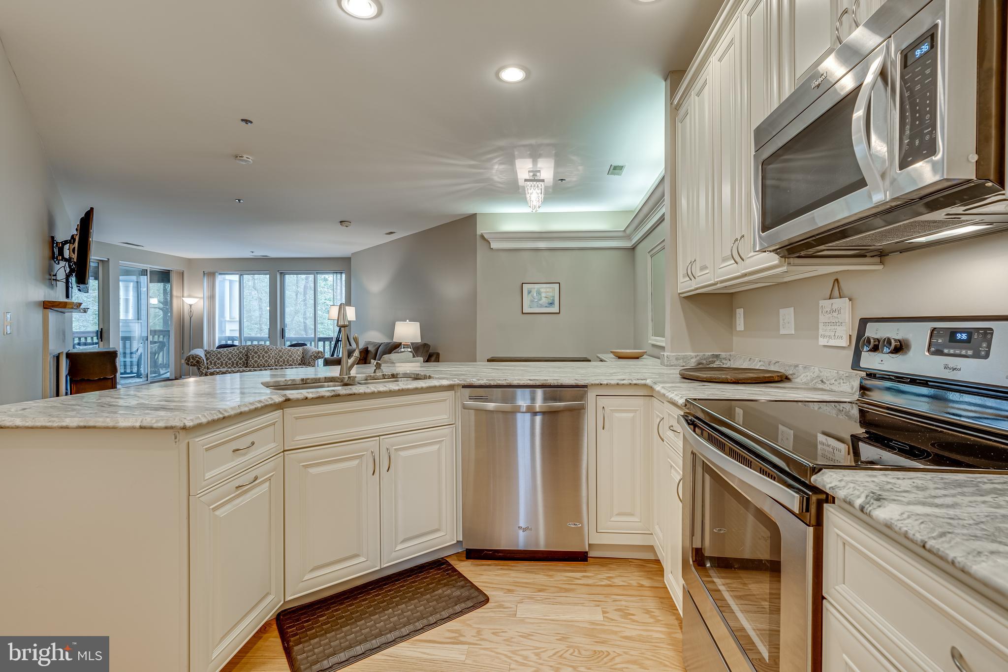 SOLOMONS LANDING - Residential