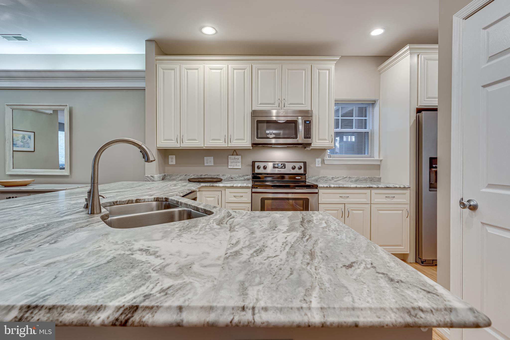 SOLOMONS LANDING - Residential