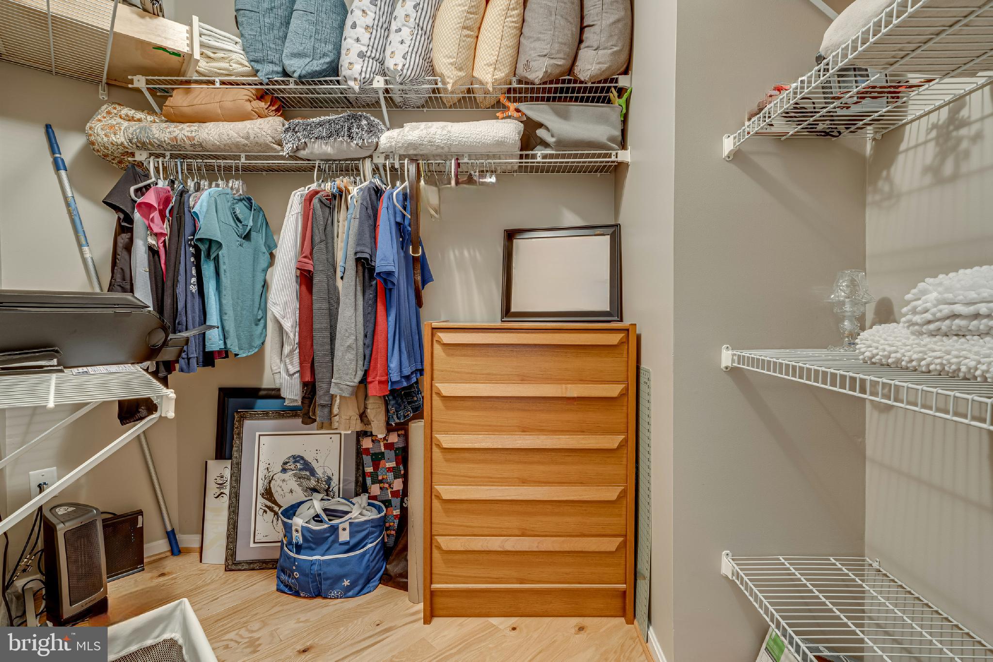 SOLOMONS LANDING - Residential