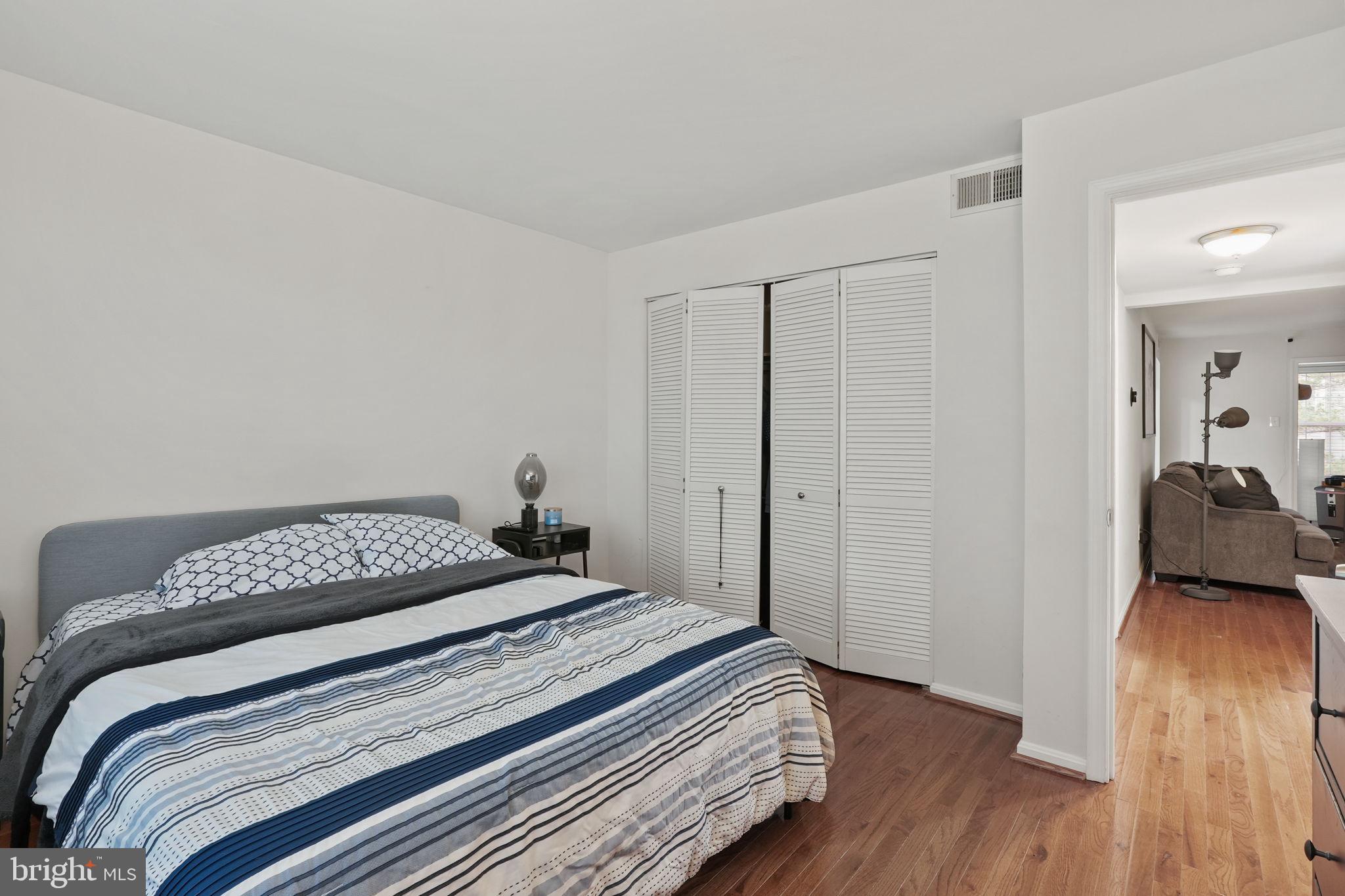 LONGMEAD CROSSING - Residential