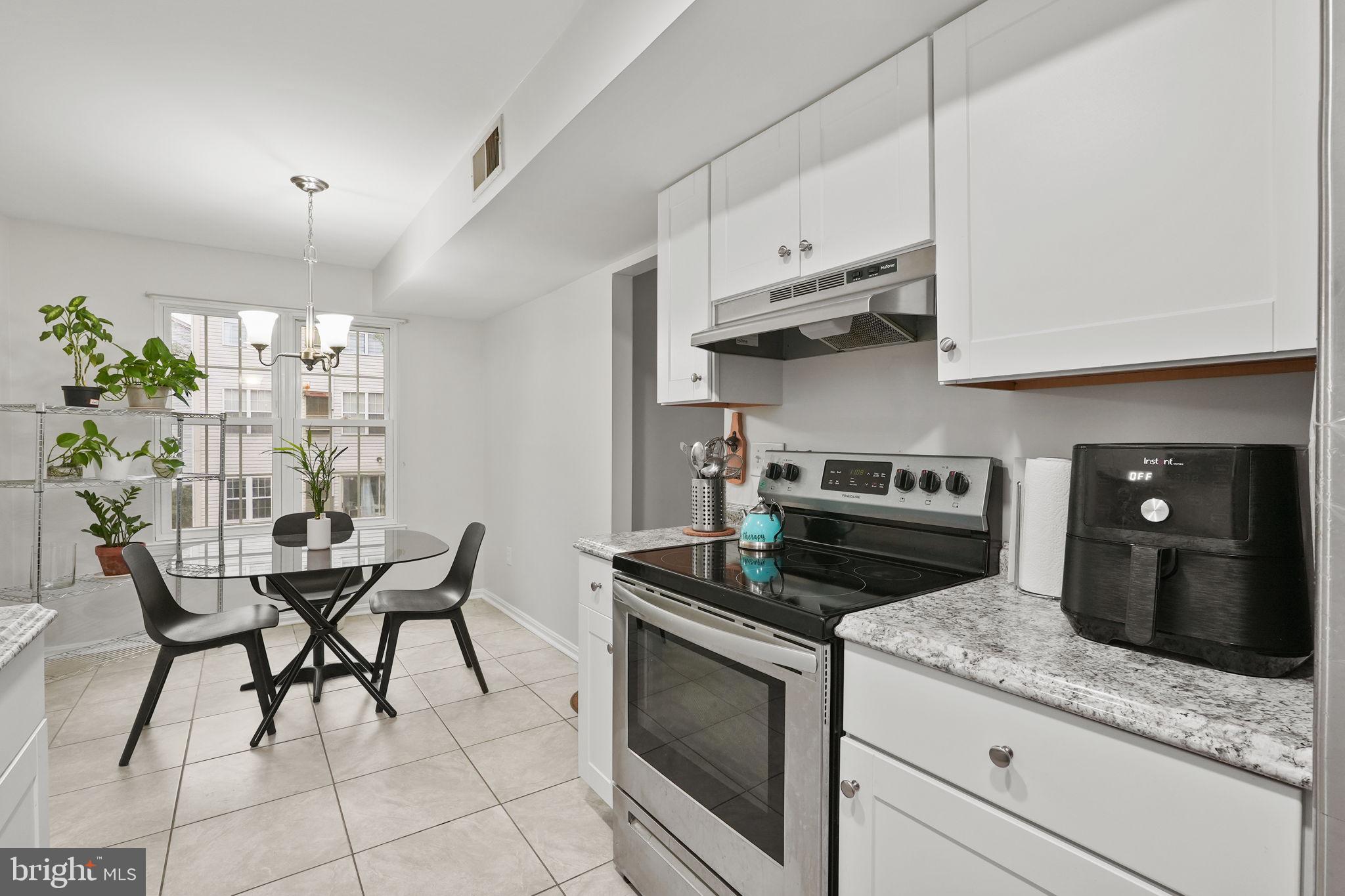 LONGMEAD CROSSING - Residential