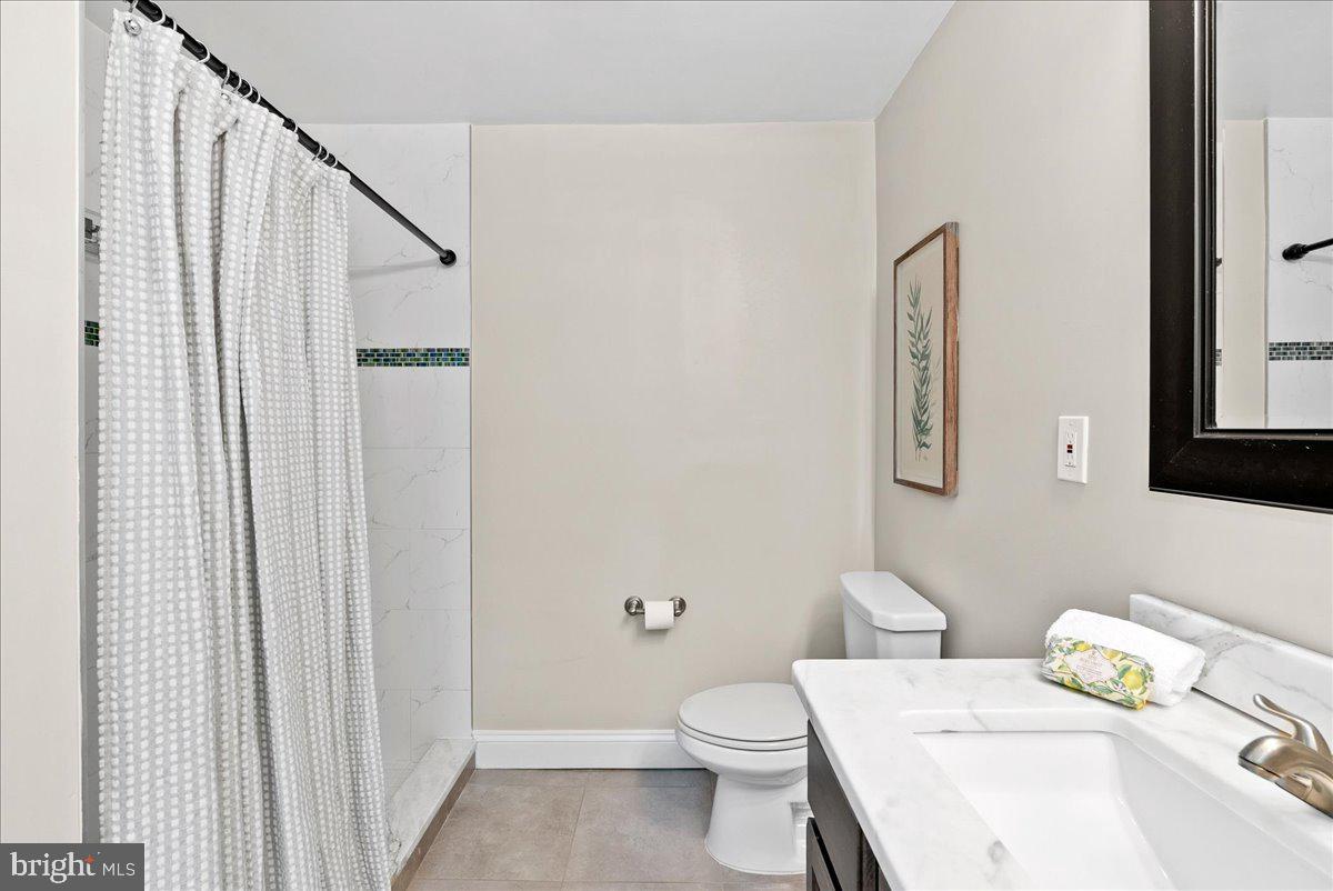 SLEEPY HOLLOW - Residential Lease