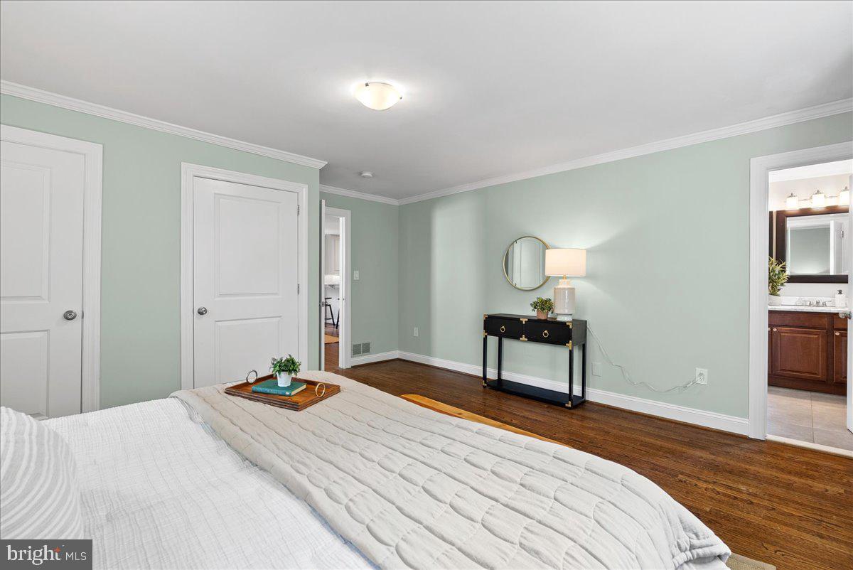 SLEEPY HOLLOW - Residential Lease