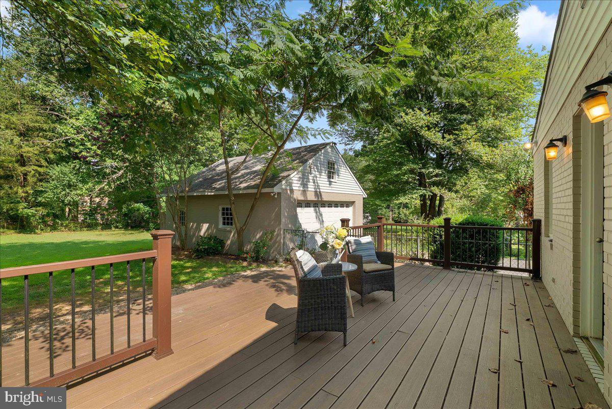 SLEEPY HOLLOW - Residential Lease