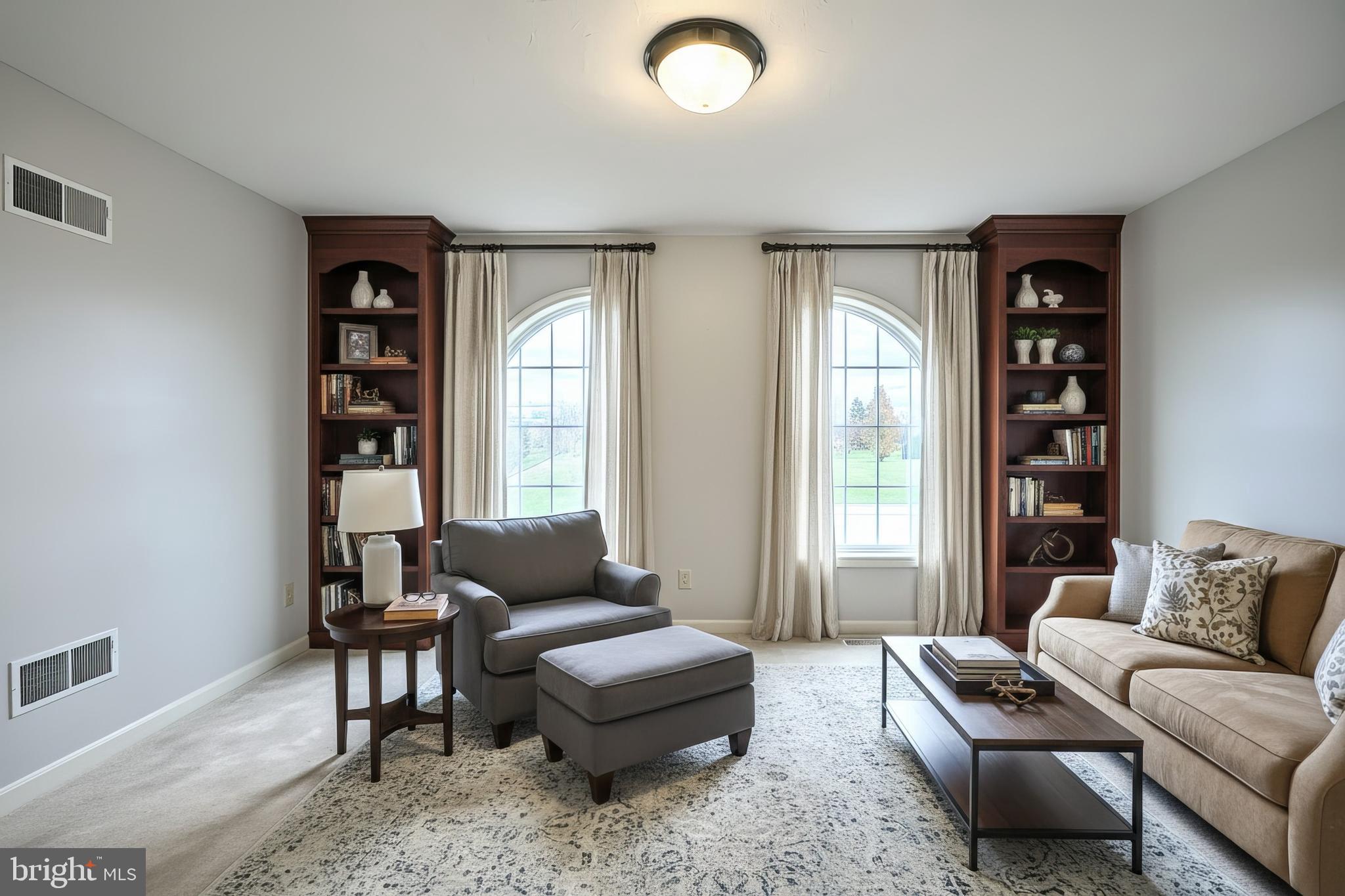 HUNTERS RIDGE - Residential