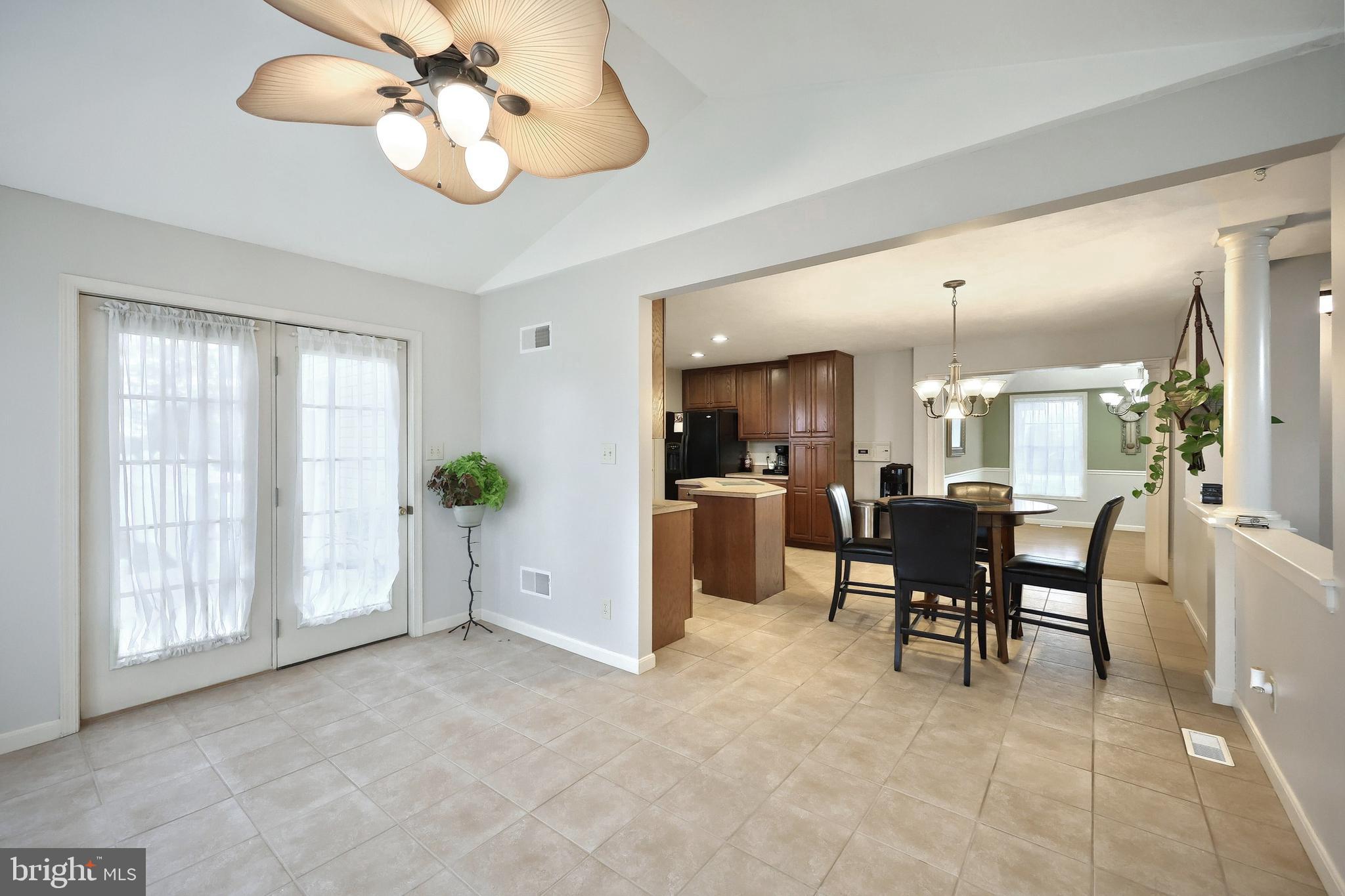 HUNTERS RIDGE - Residential