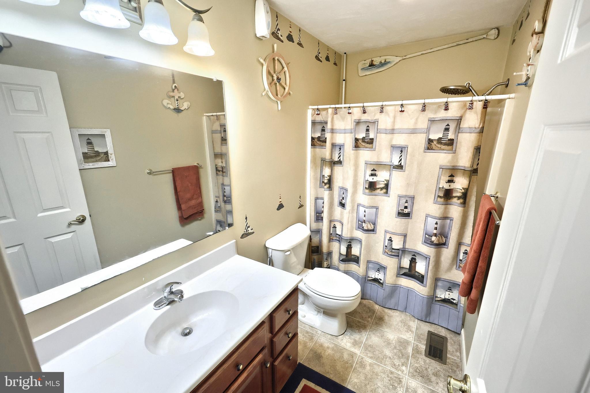 HUNTERS RIDGE - Residential