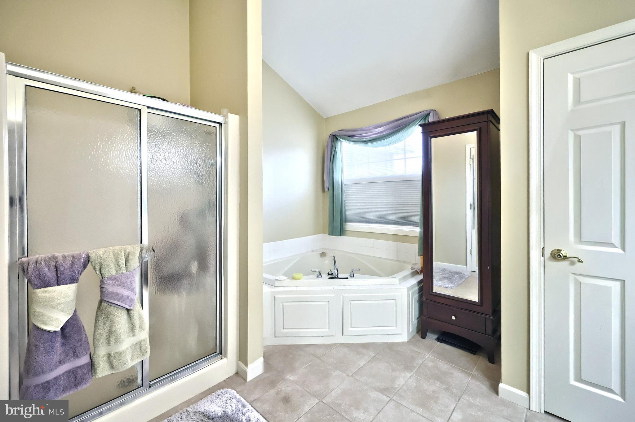 HUNTERS RIDGE - Residential