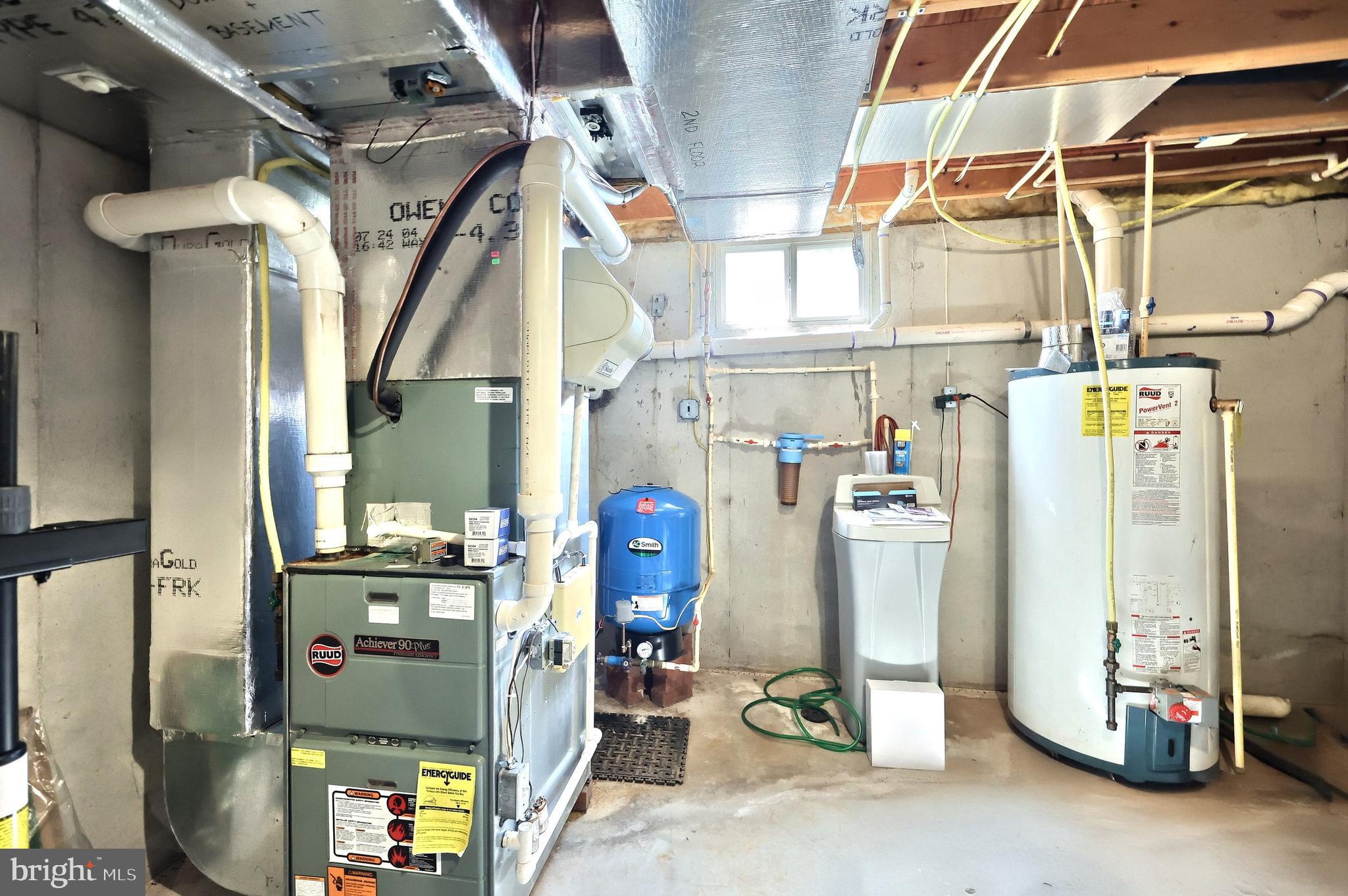 HUNTERS RIDGE - Residential