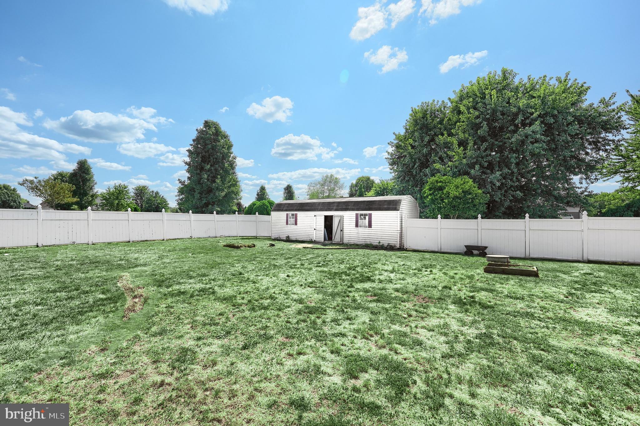 HUNTERS RIDGE - Residential