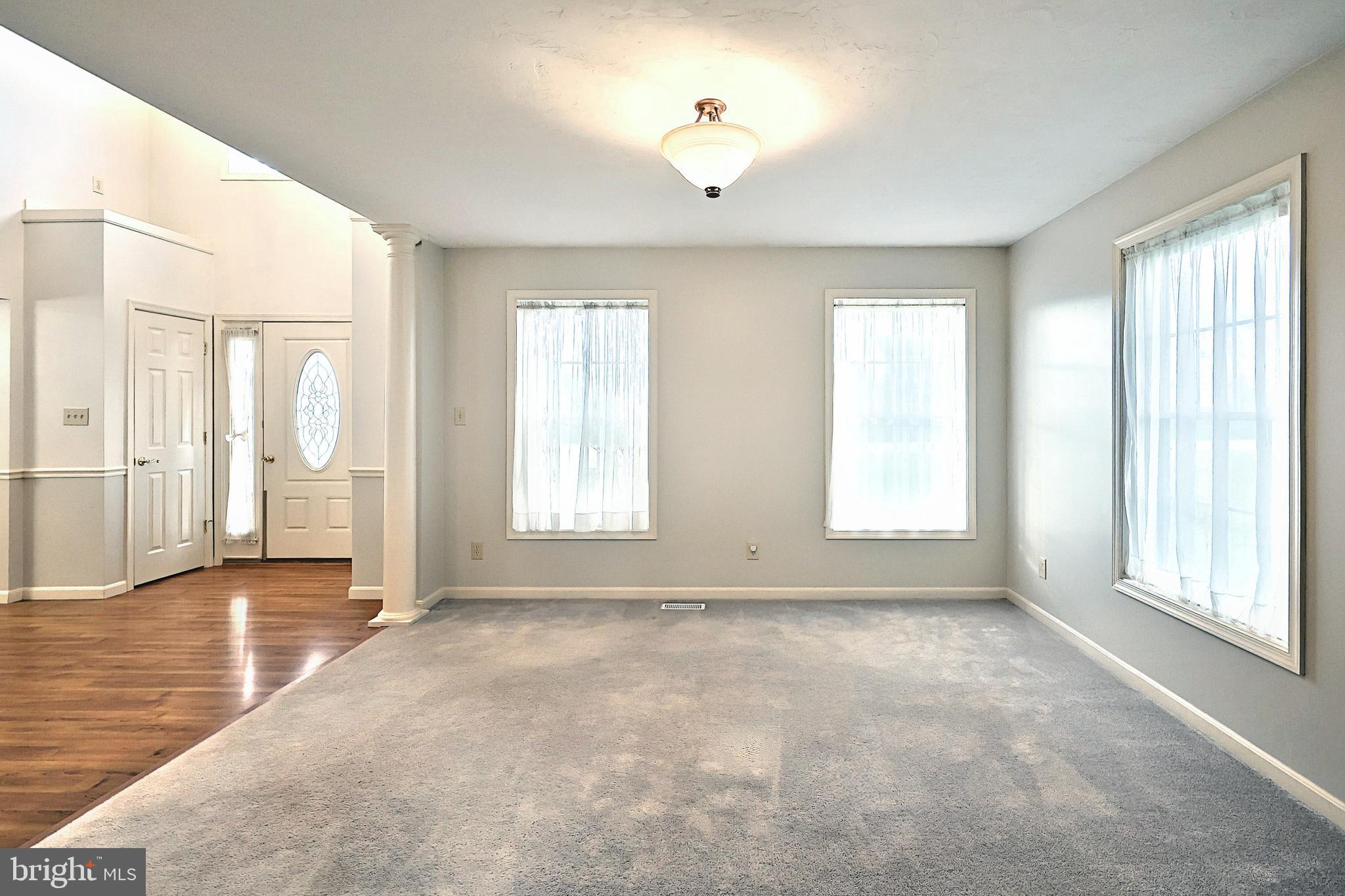 HUNTERS RIDGE - Residential