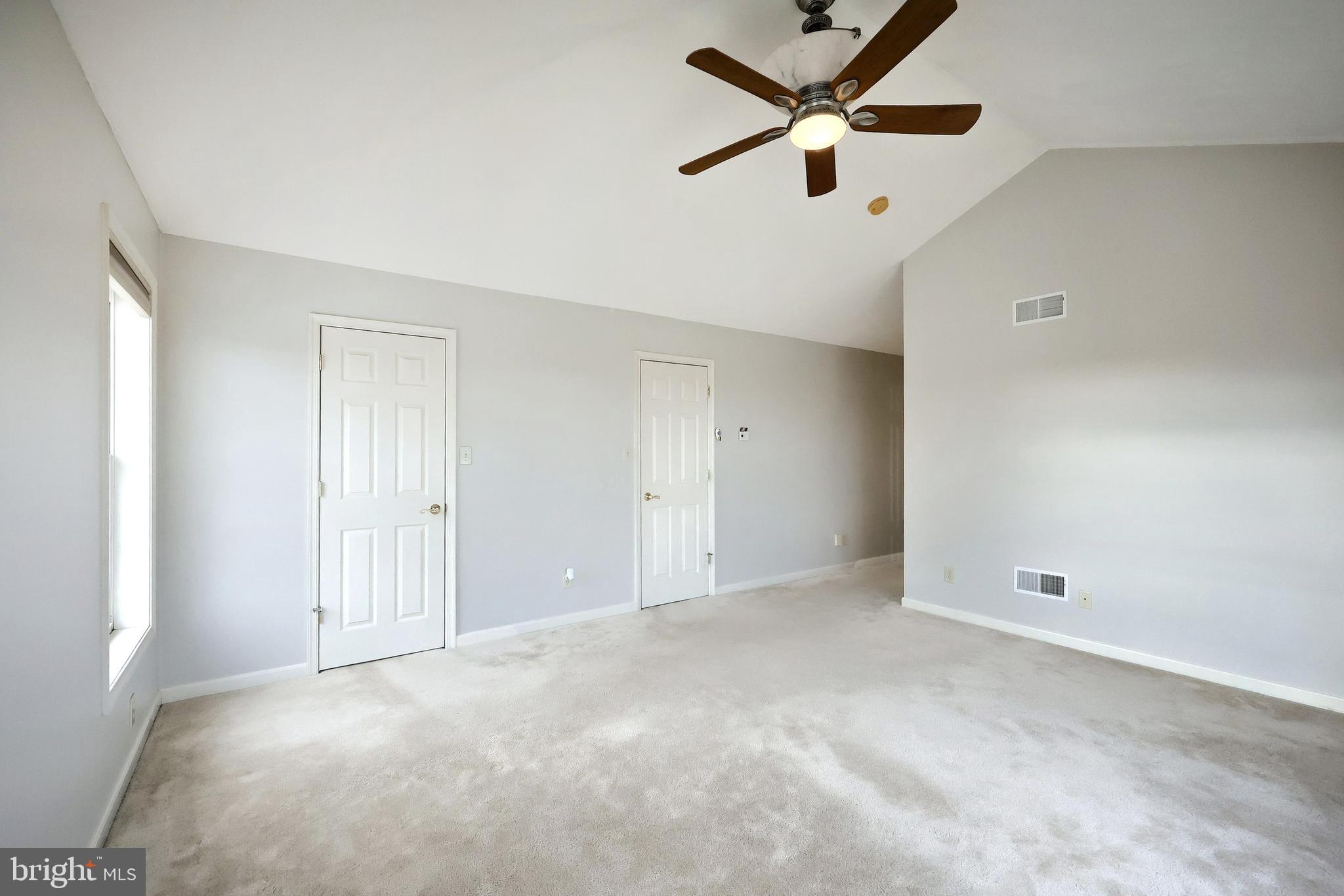 HUNTERS RIDGE - Residential