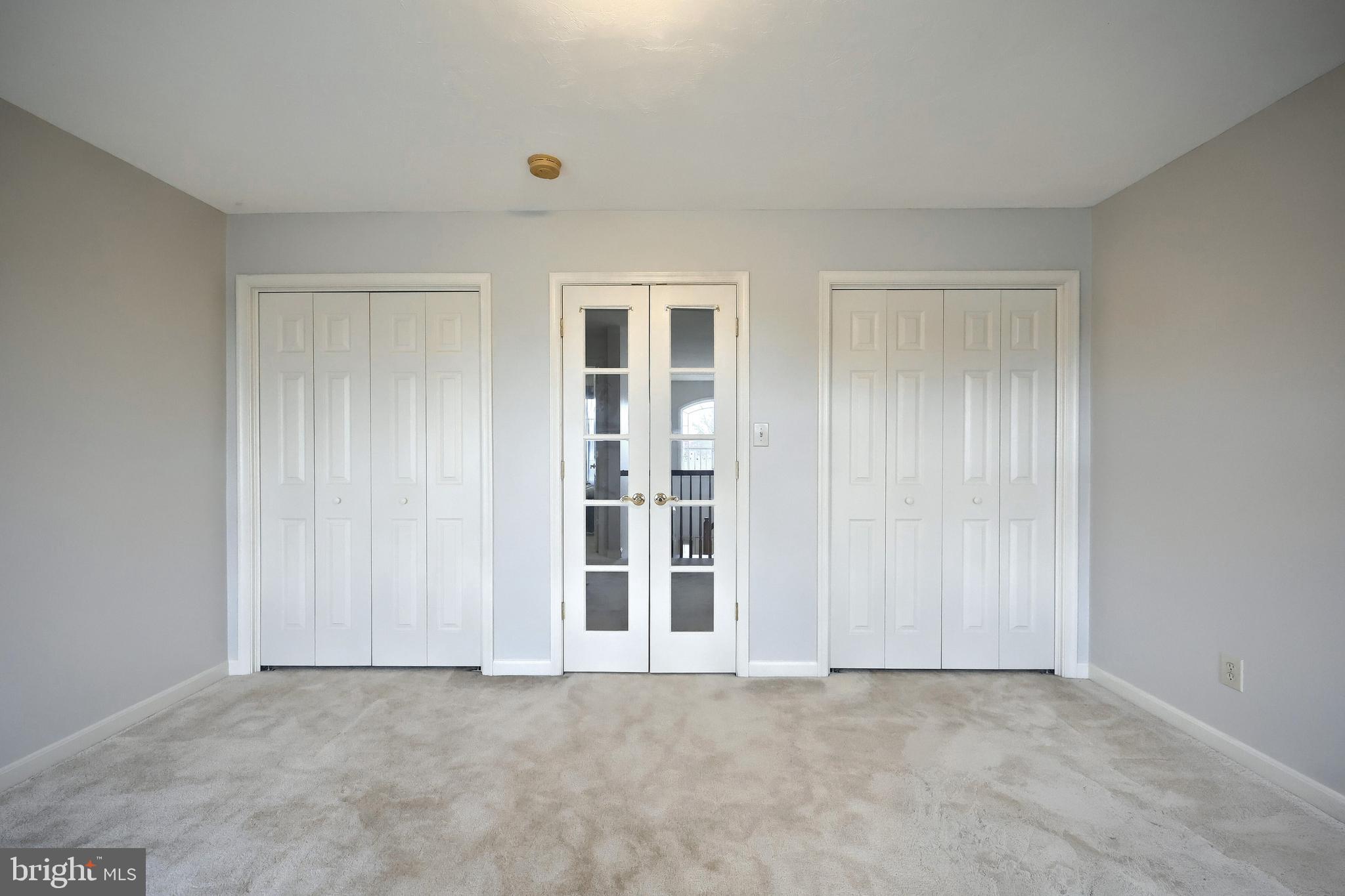 HUNTERS RIDGE - Residential