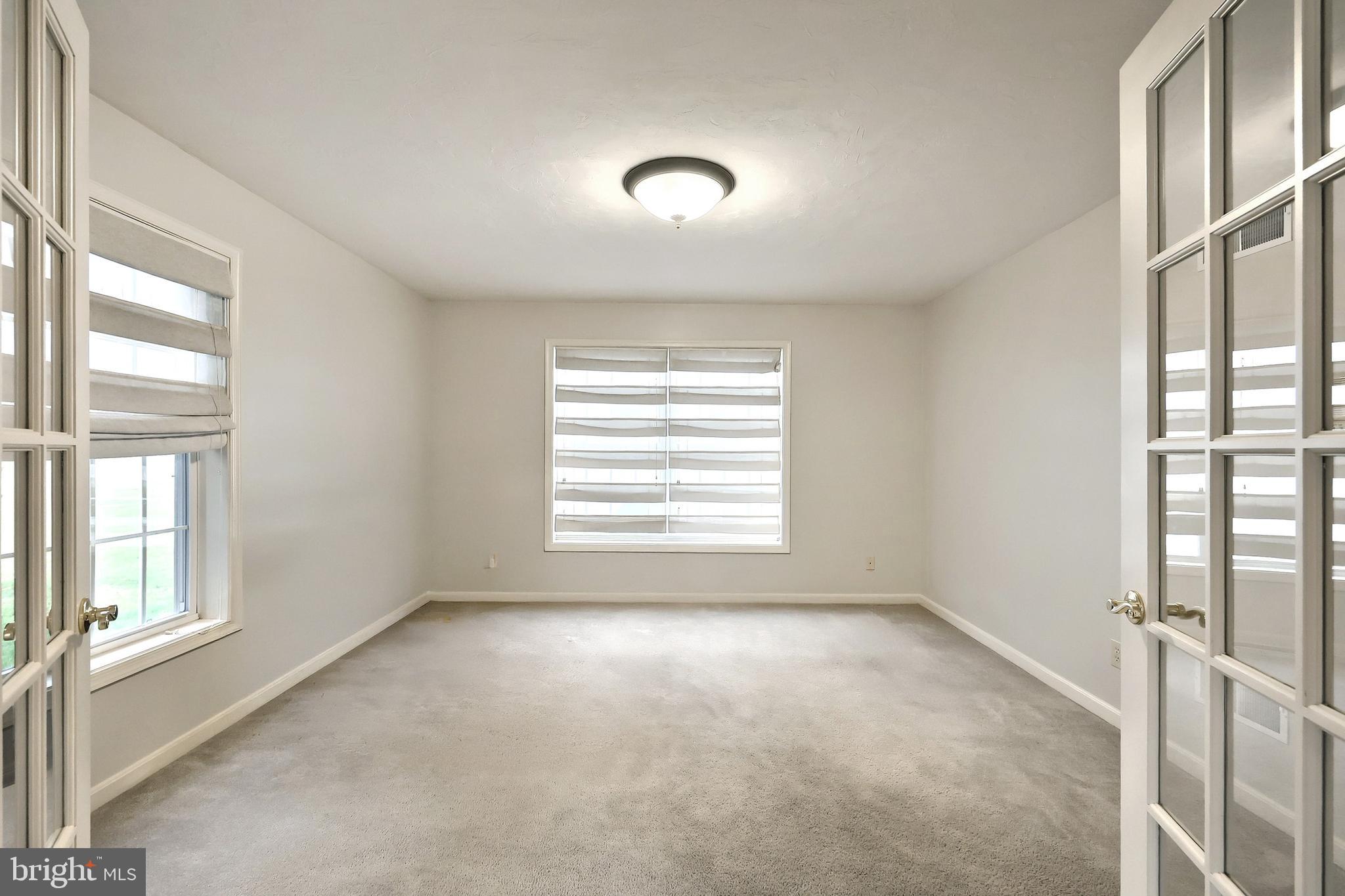 HUNTERS RIDGE - Residential