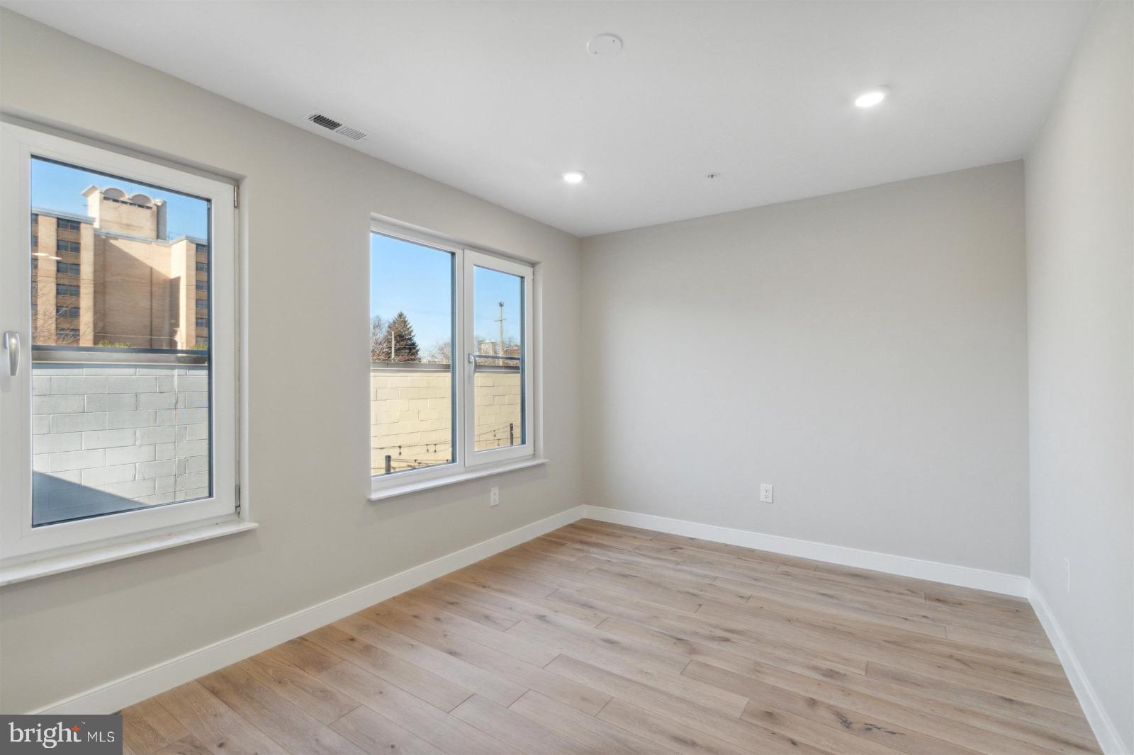 NORTHERN LIBERTIES - Residential Lease