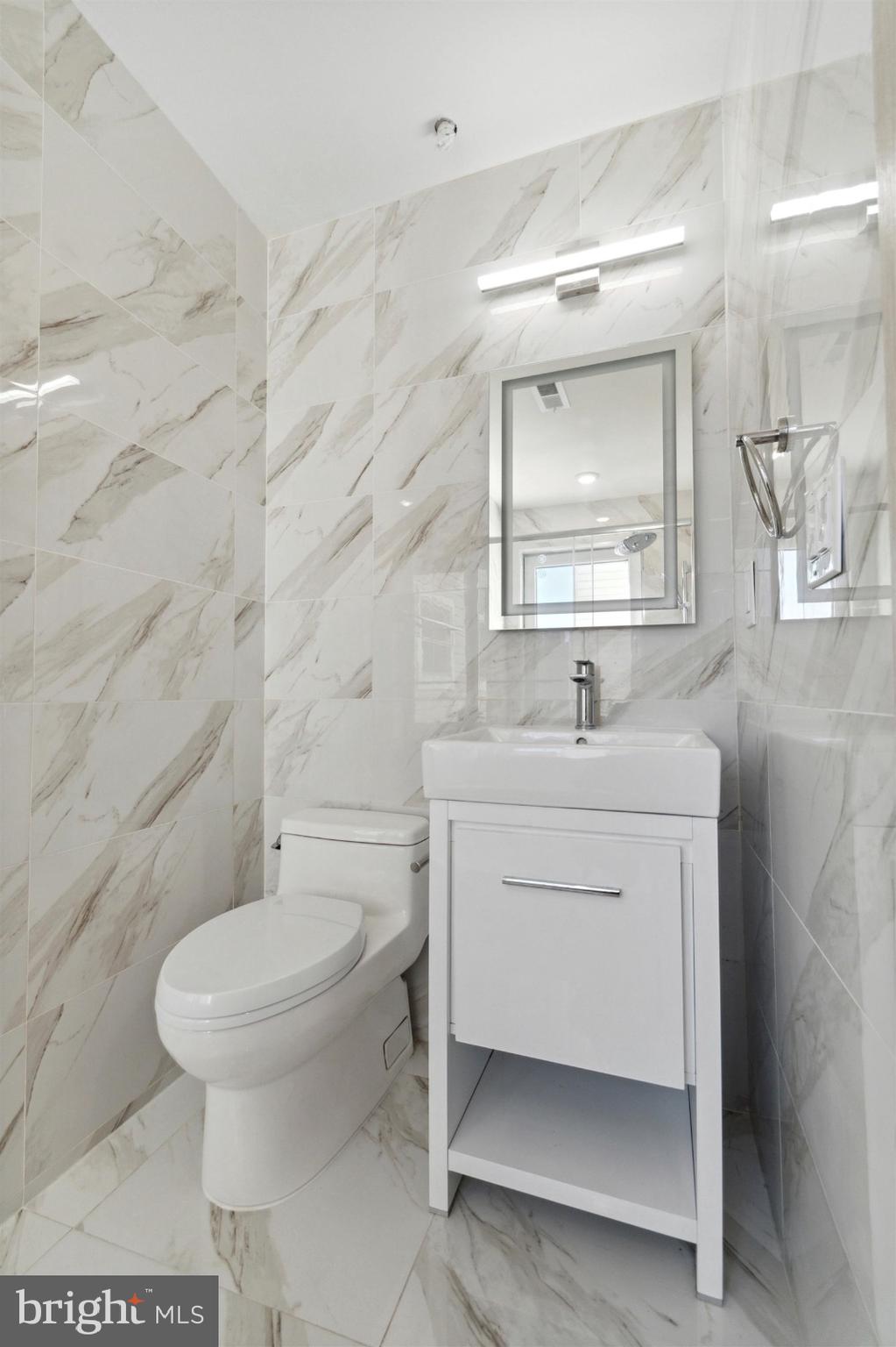 NORTHERN LIBERTIES - Residential Lease