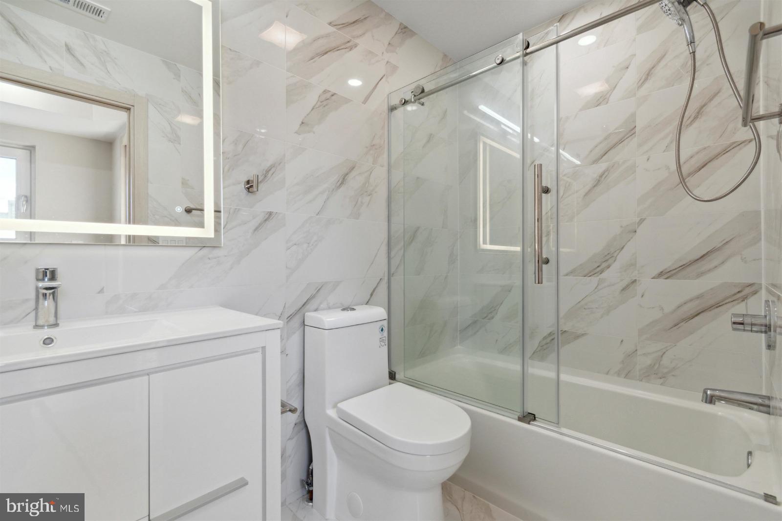 NORTHERN LIBERTIES - Residential Lease