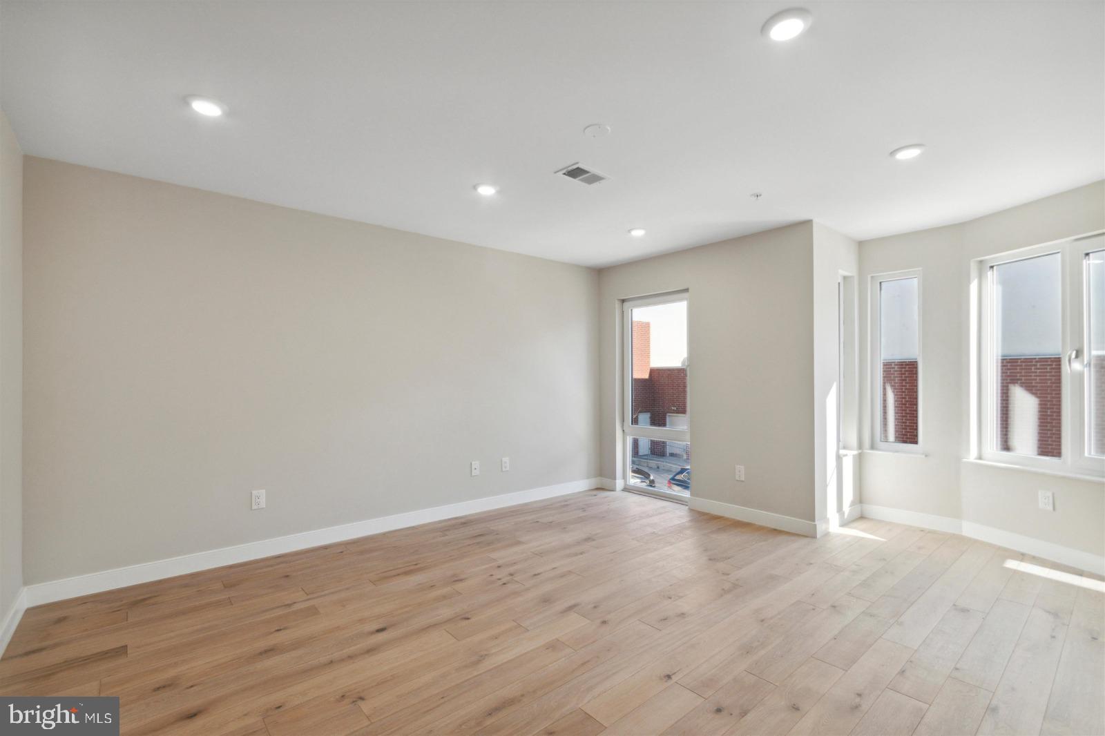 NORTHERN LIBERTIES - Residential Lease