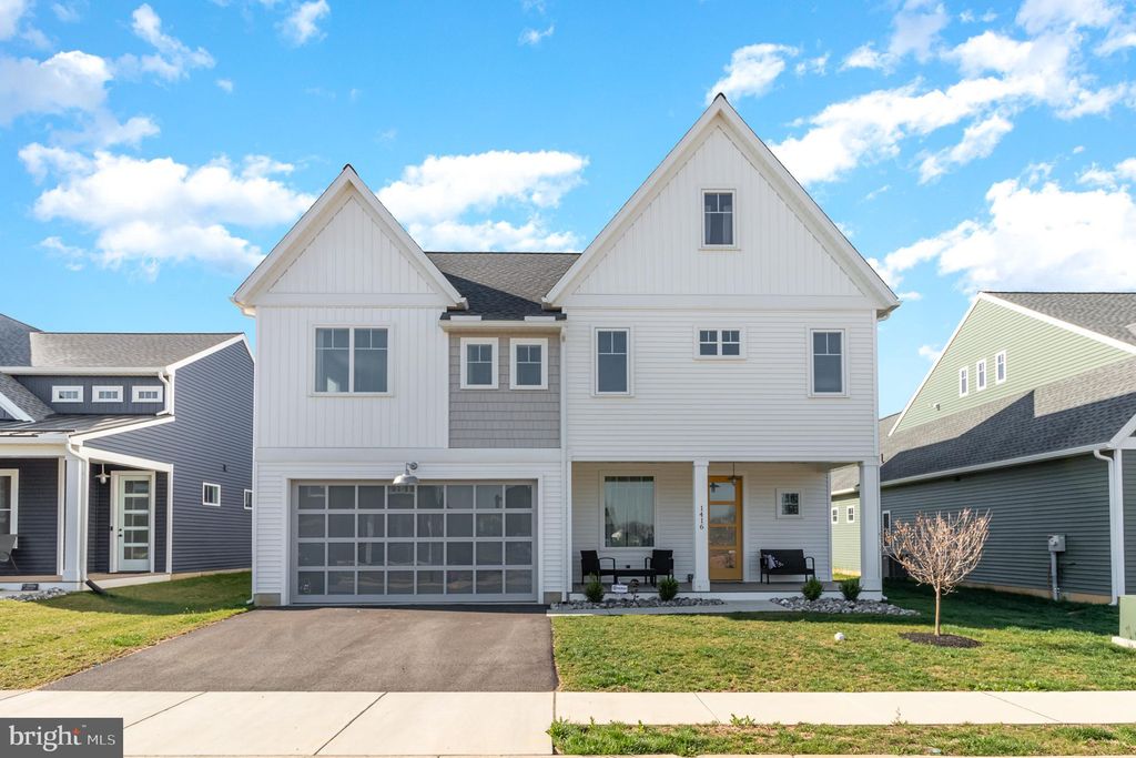 Photo of 1416 BARRINGTON DR, MOUNT JOY, PA 17552 (MLS # PALA2040818)