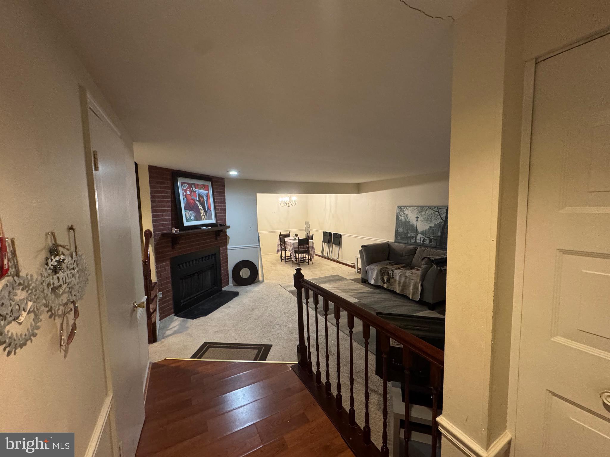 3730 AMSTERDAM TERRACE 8-89