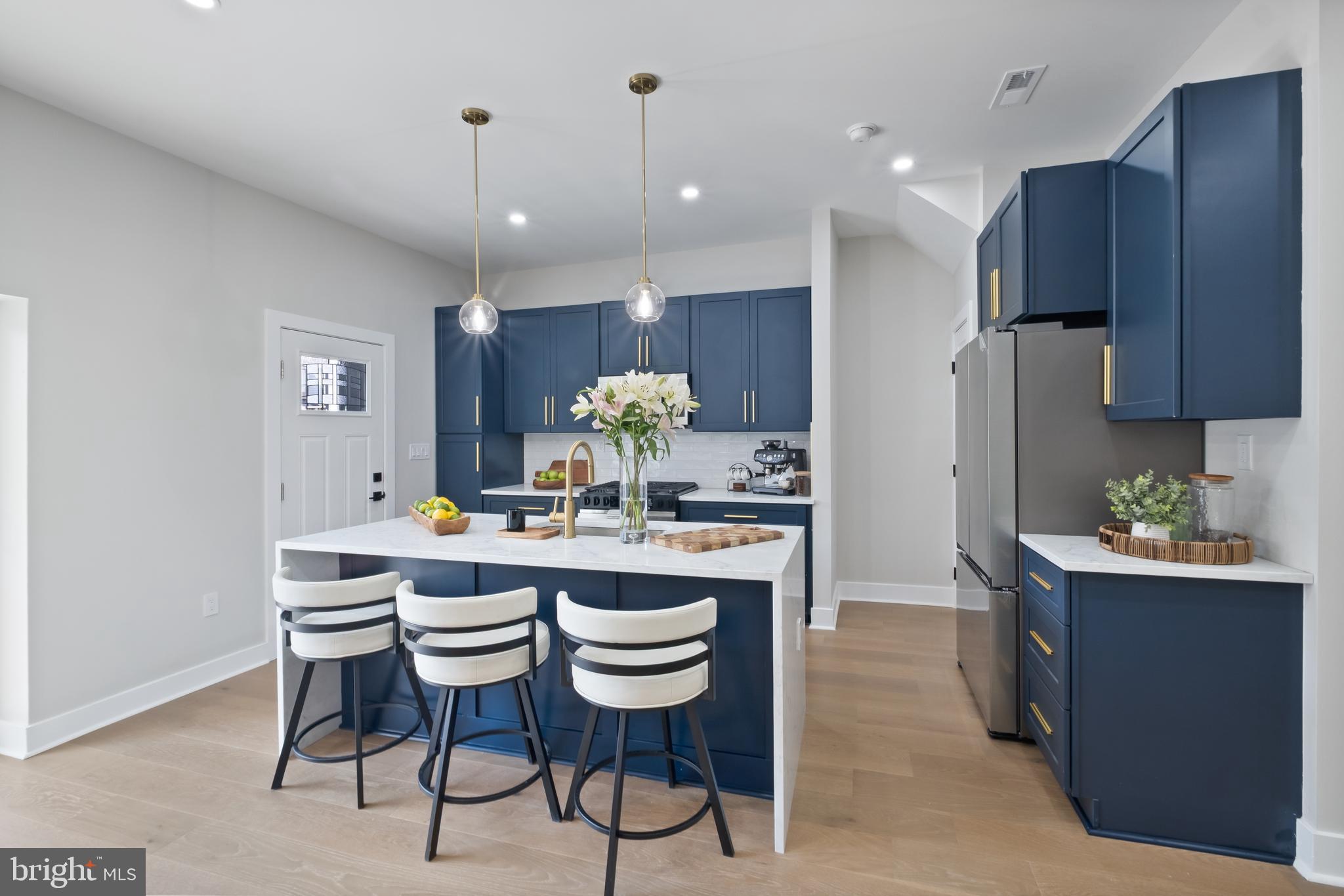 35 MICHIGAN AVENUE NE