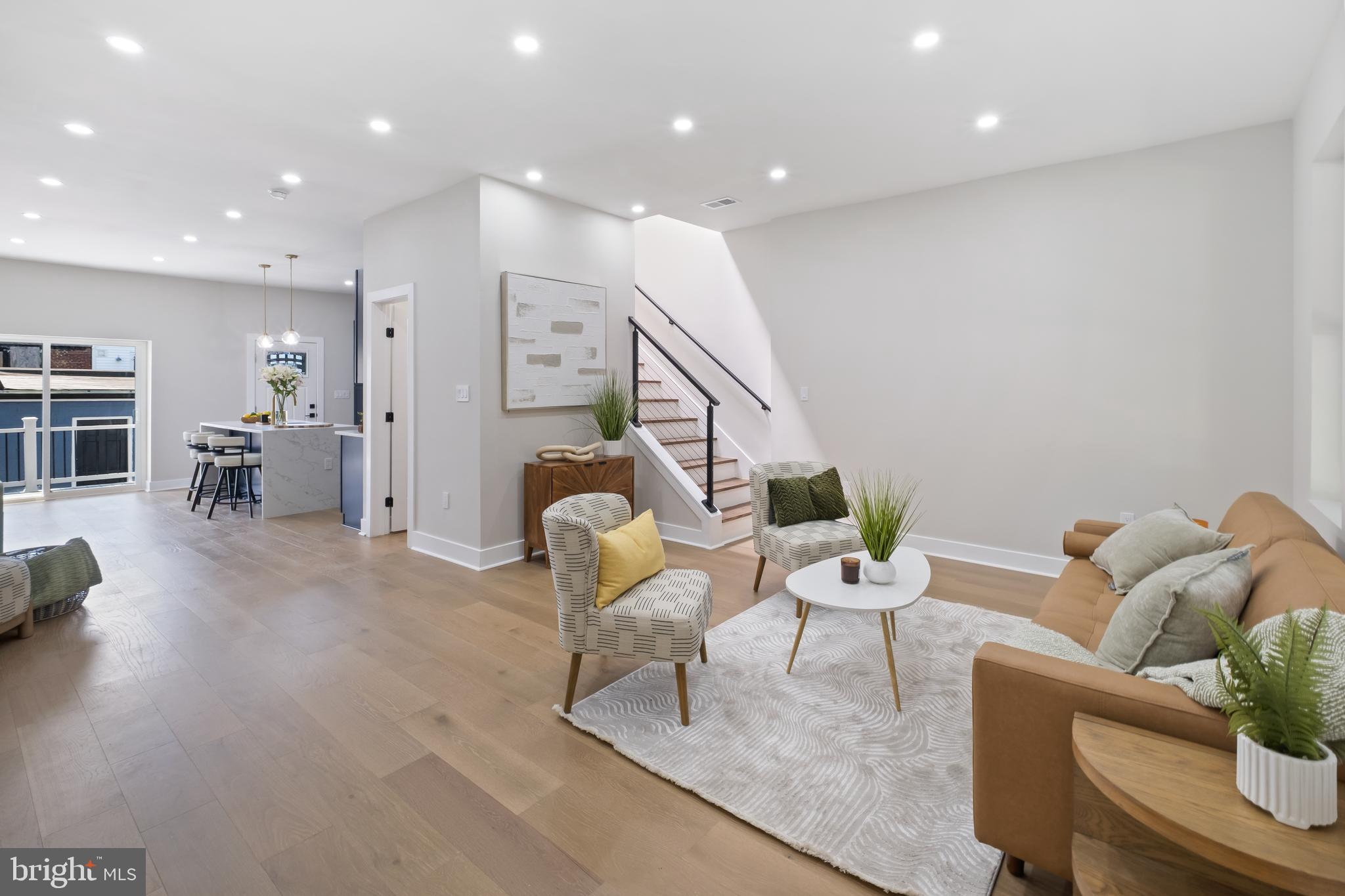 35 MICHIGAN AVENUE NE