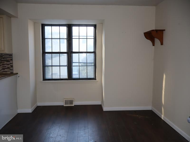 NON AVAILABLE - Residential