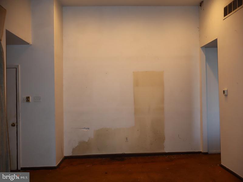 NON AVAILABLE - Residential