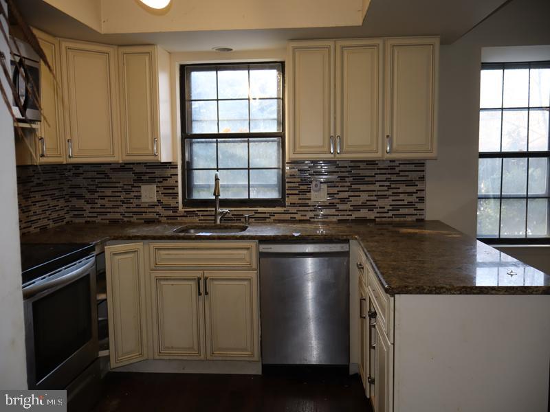 NON AVAILABLE - Residential