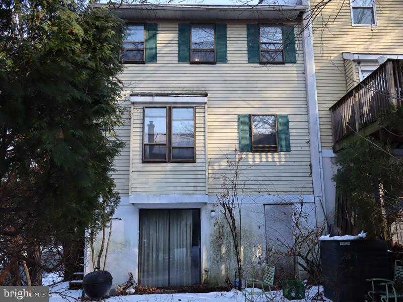 468 W STONEY HILL COURT W