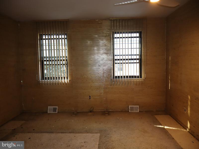 NON AVAILABLE - Residential