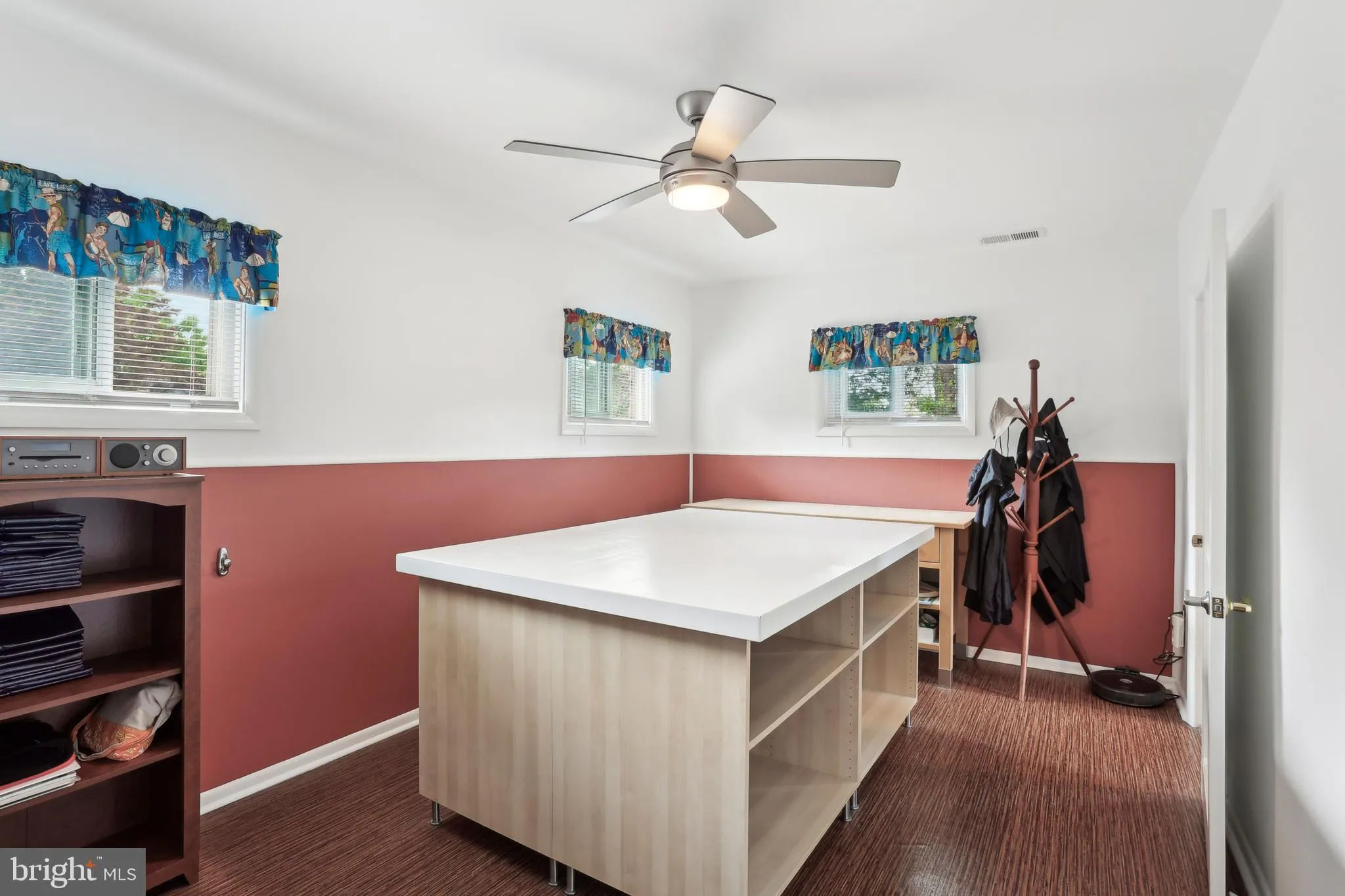 Springfield, Pennsylvania 19064, United States, 4 Bedrooms Bedrooms, ,3 BathroomsBathrooms,Residential,Active,119576