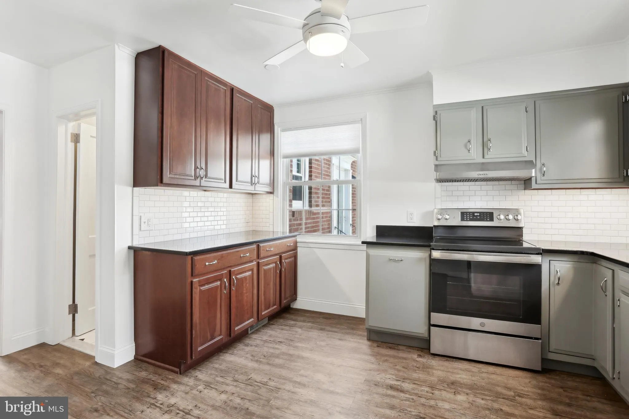 Springfield, Pennsylvania 19064, United States, 4 Bedrooms Bedrooms, ,3 BathroomsBathrooms,Residential,Active,119576