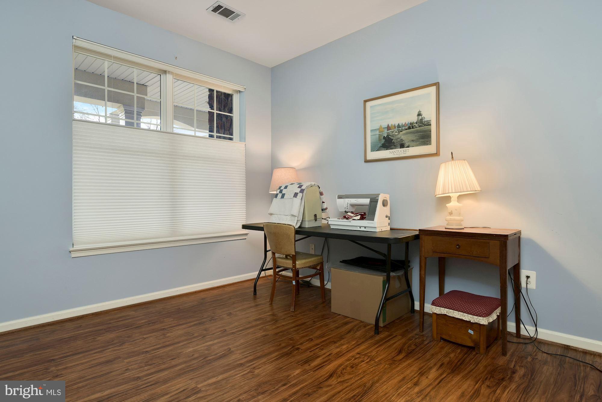 LAKELAND RIDGE - Residential