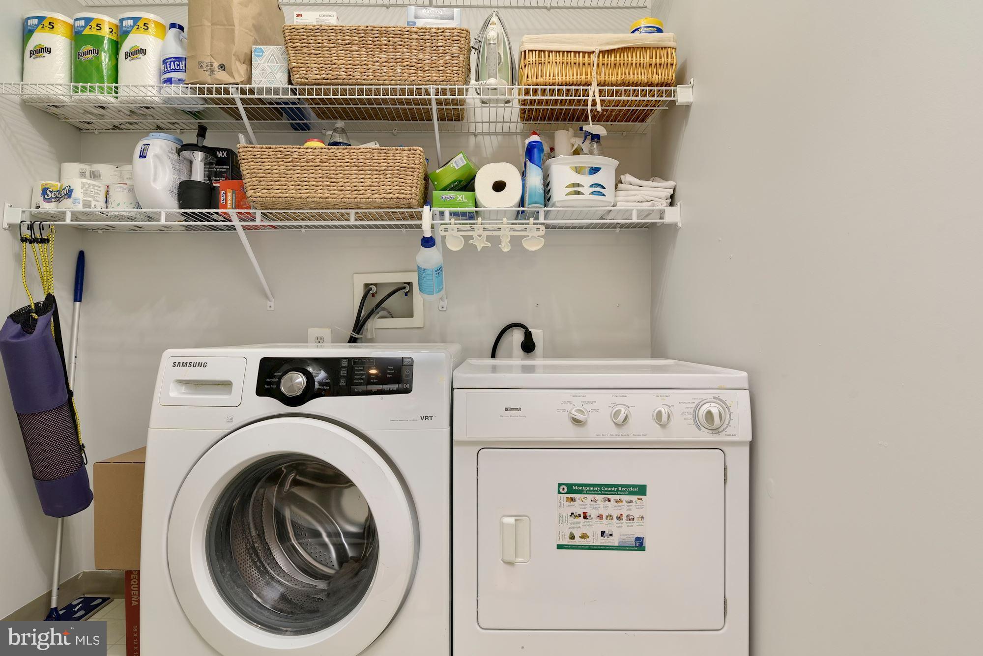 LAKELAND RIDGE - Residential