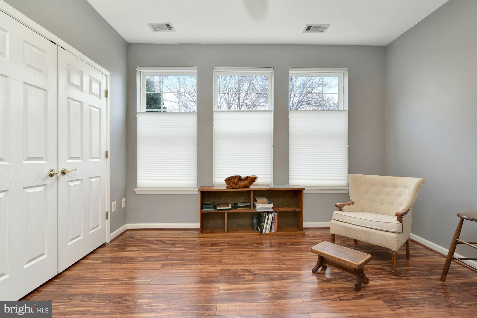 LAKELAND RIDGE - Residential