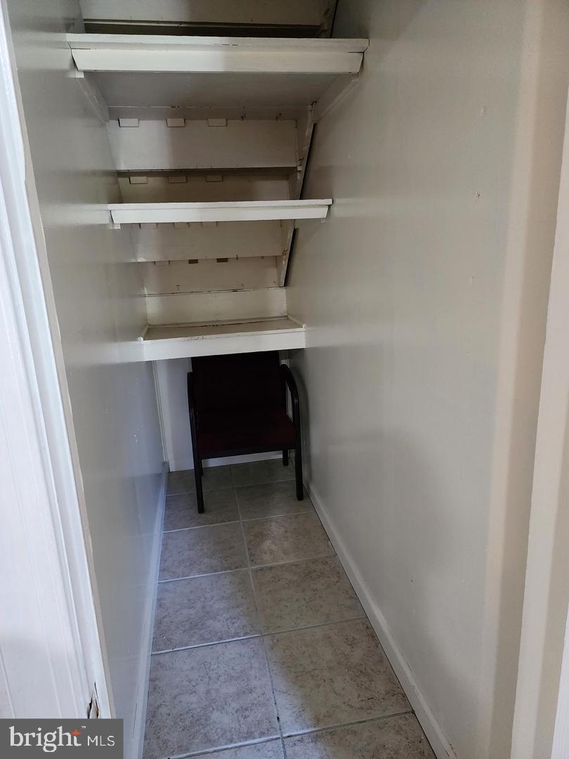 WILLIAMSBURG ESTATES - Residential Lease