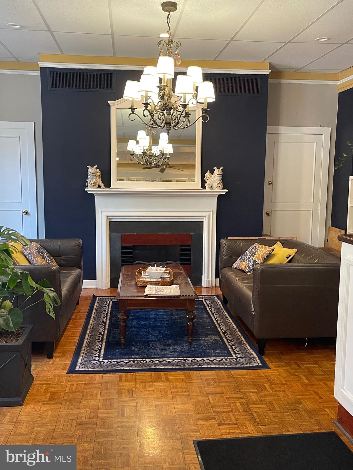 MOUNT VERNON - Residential