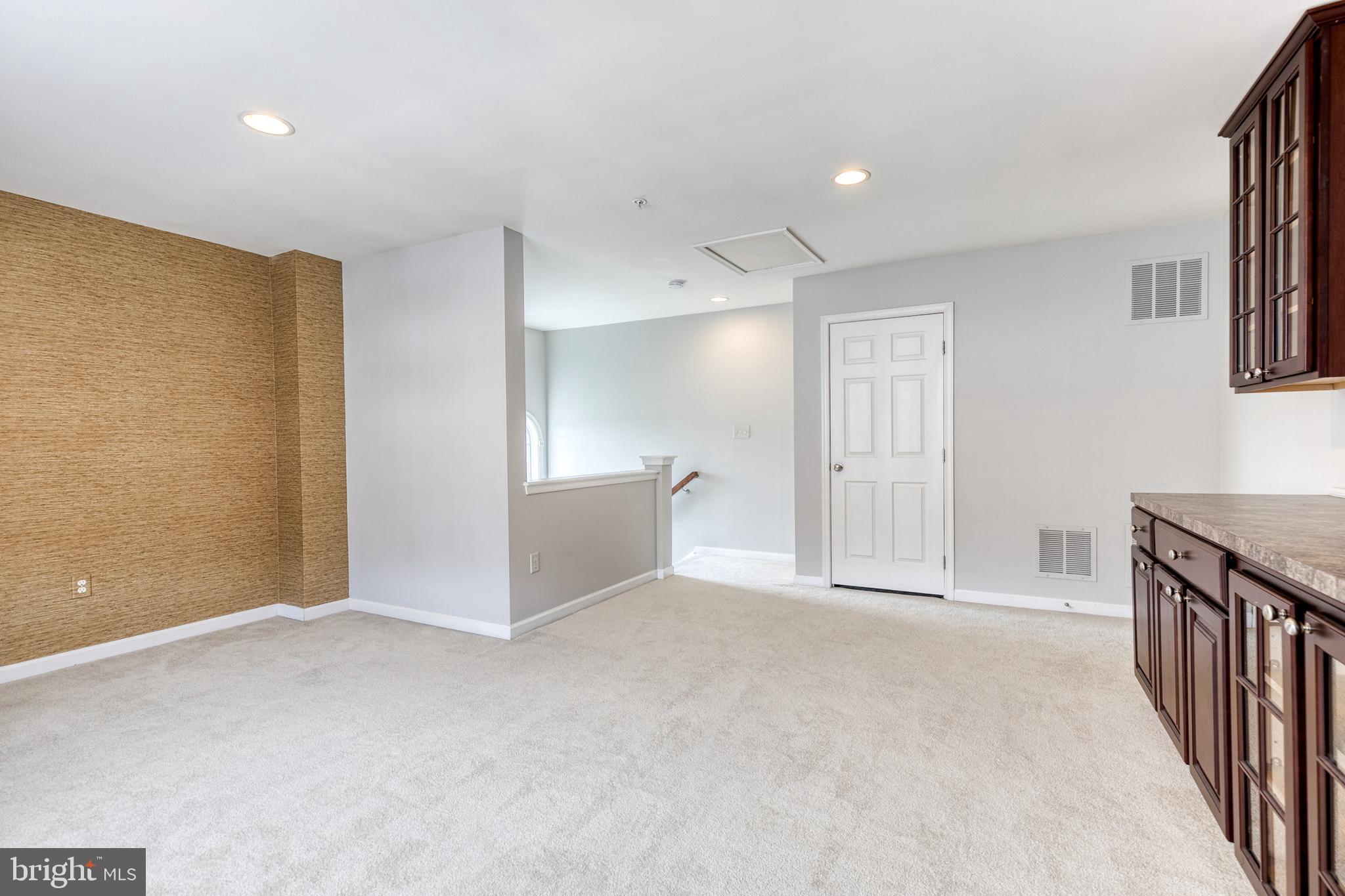 RED RUN VILLA - Residential Lease